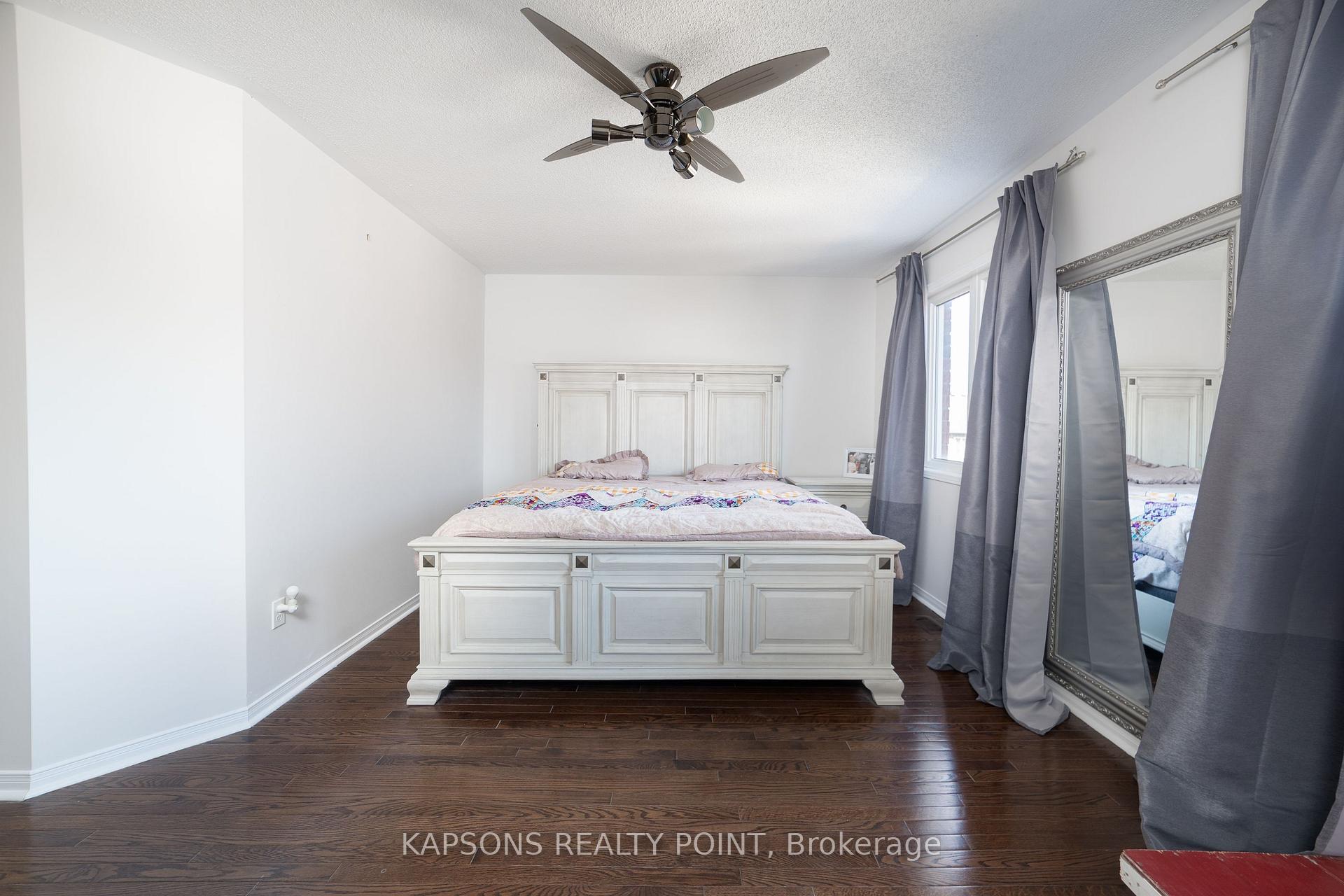 Photo 47 of 78 Gulfbrook Circle, Brampton, Sandringham-Wellington — HOMEH