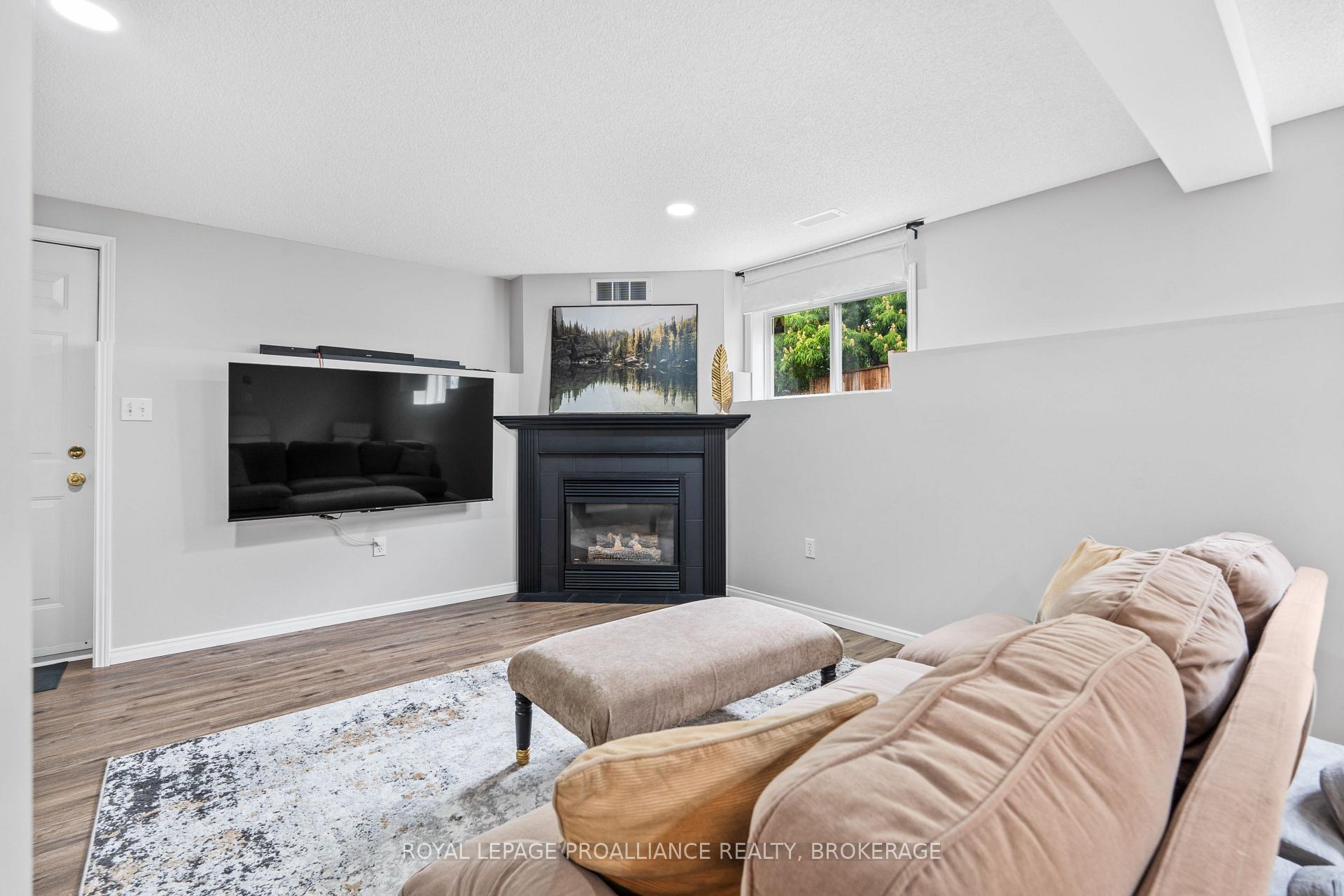Photo 21 of 920 Ringstead Street, Kingston, City Southwest — HOMEH