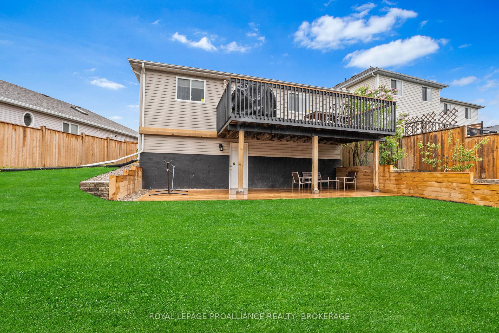 Photo 41 of 920 Ringstead Street, Kingston, City Southwest — HOMEH