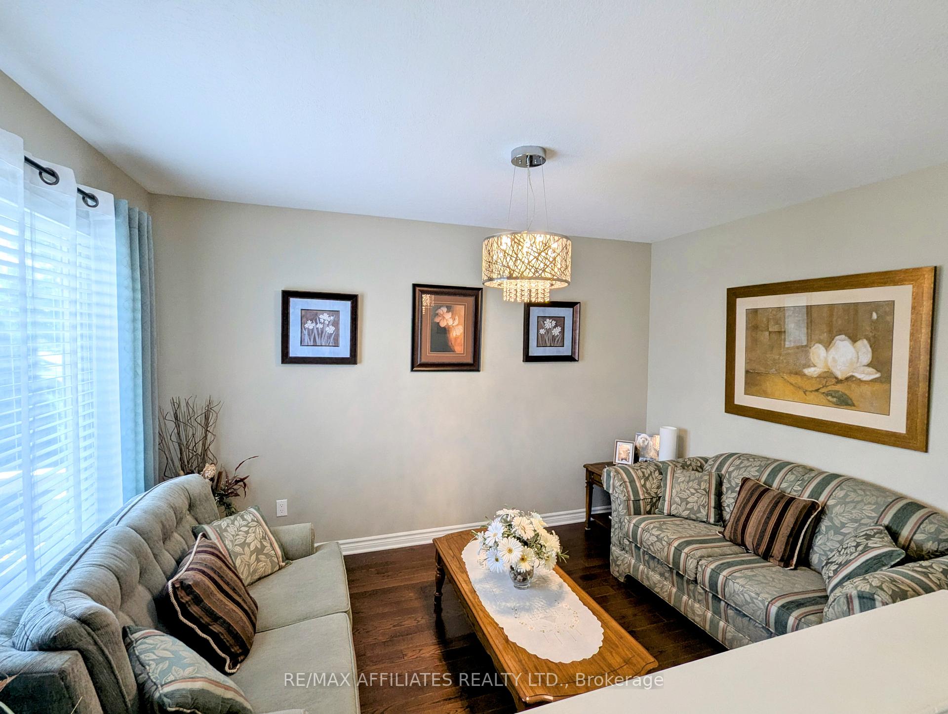Photo 9 of 230 Wood Avenue, Smiths Falls — HOMEH