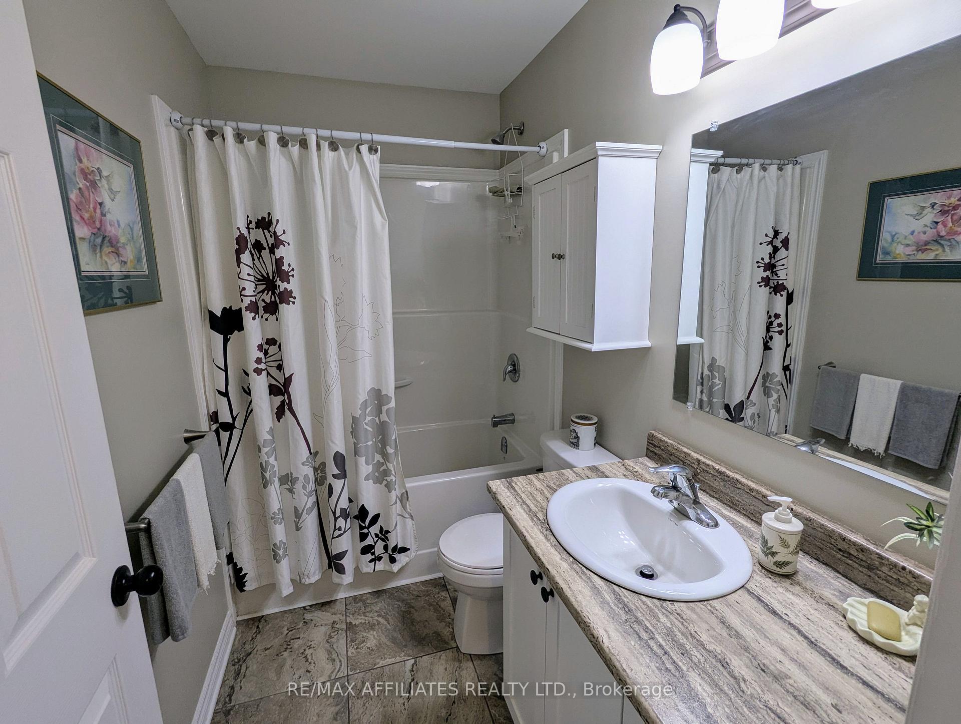 Photo 71 of 230 Wood Avenue, Smiths Falls — HOMEH
