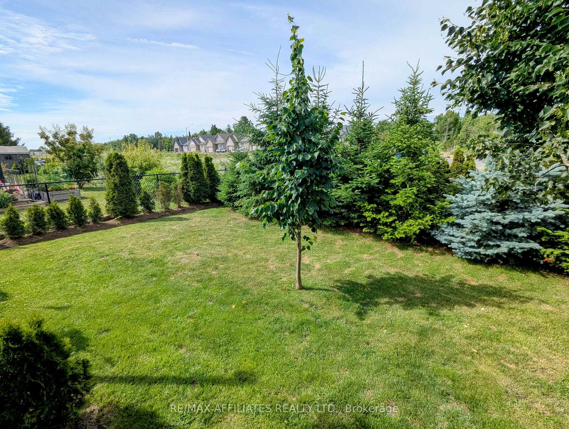 Photo 89 of 230 Wood Avenue, Smiths Falls — HOMEH