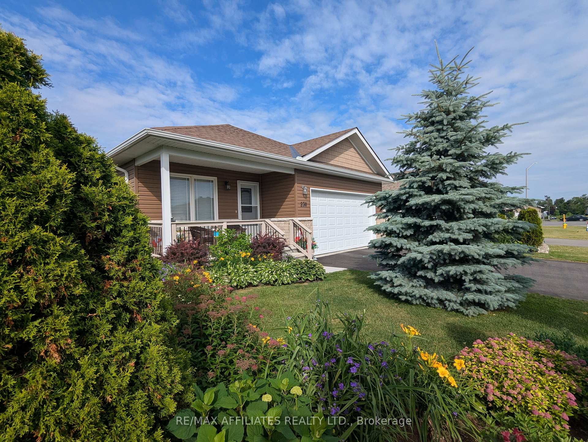 Photo 23 of 230 Wood Avenue, Smiths Falls — HOMEH