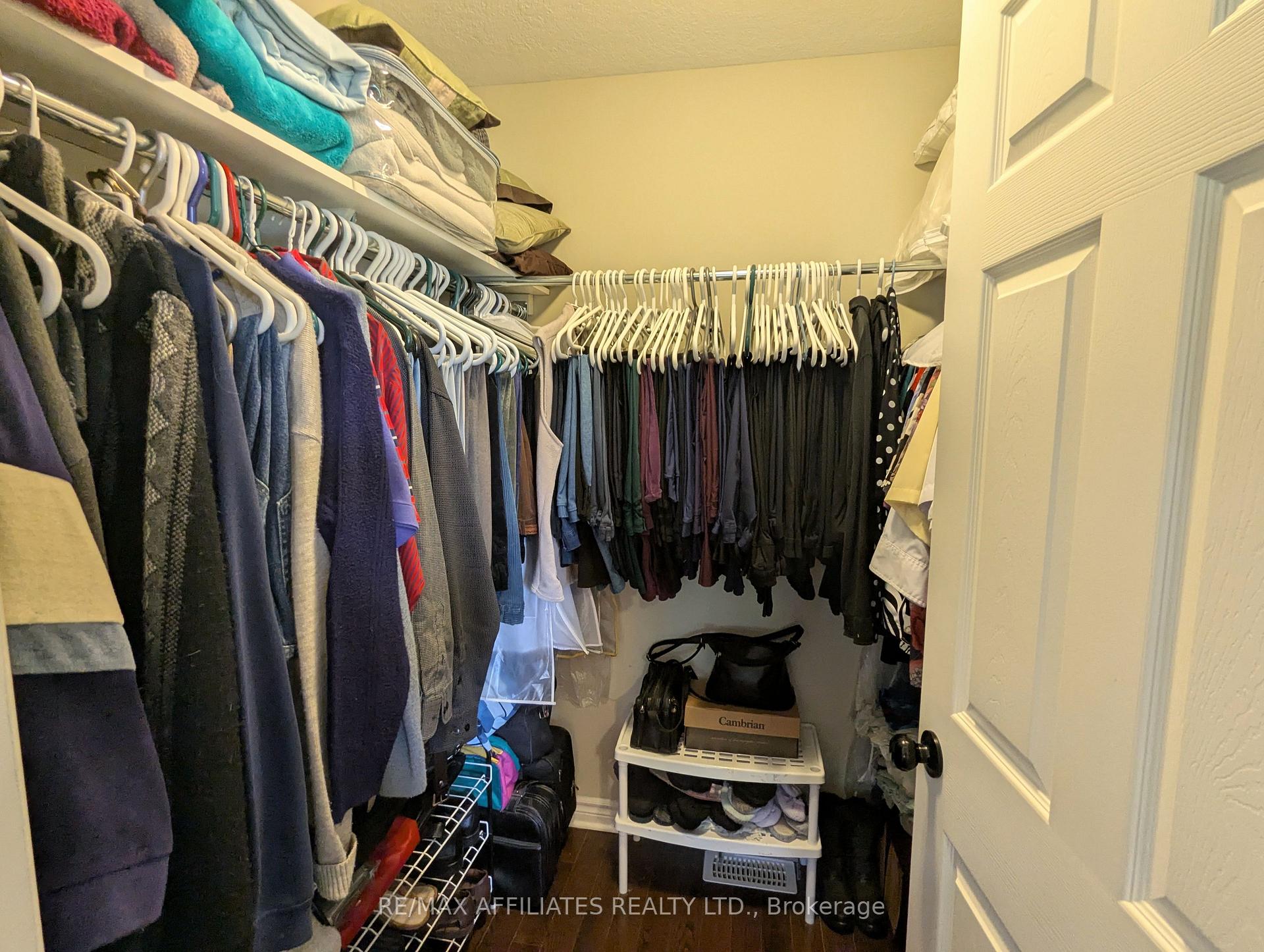 Photo 46 of 230 Wood Avenue, Smiths Falls — HOMEH
