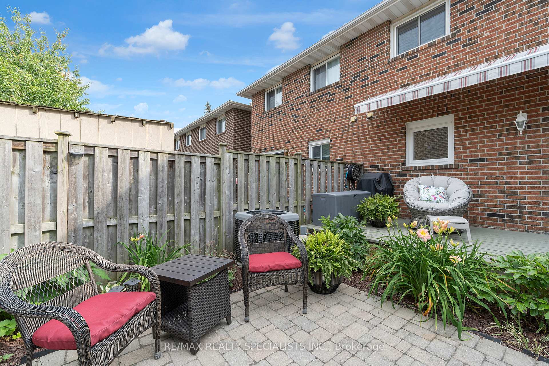 Photo 1 of 64 Maplehurst Square, Brampton, Heart Lake East — HOMEH