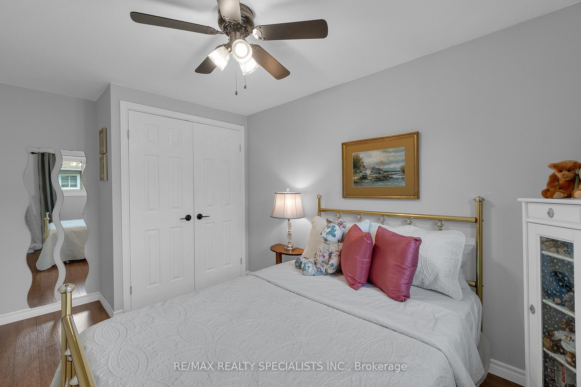 Photo 10 of 64 Maplehurst Square, Brampton, Heart Lake East — HOMEH
