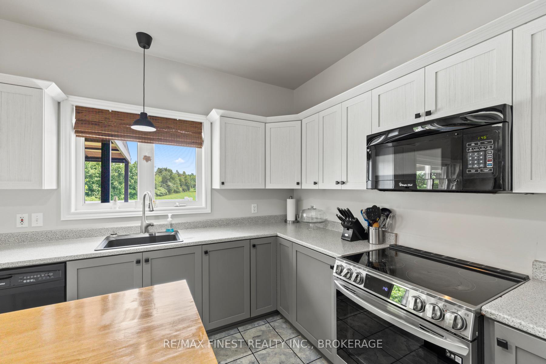 Photo 19 of 2535 Sands Road, Frontenac, Frontenac South — HOMEH