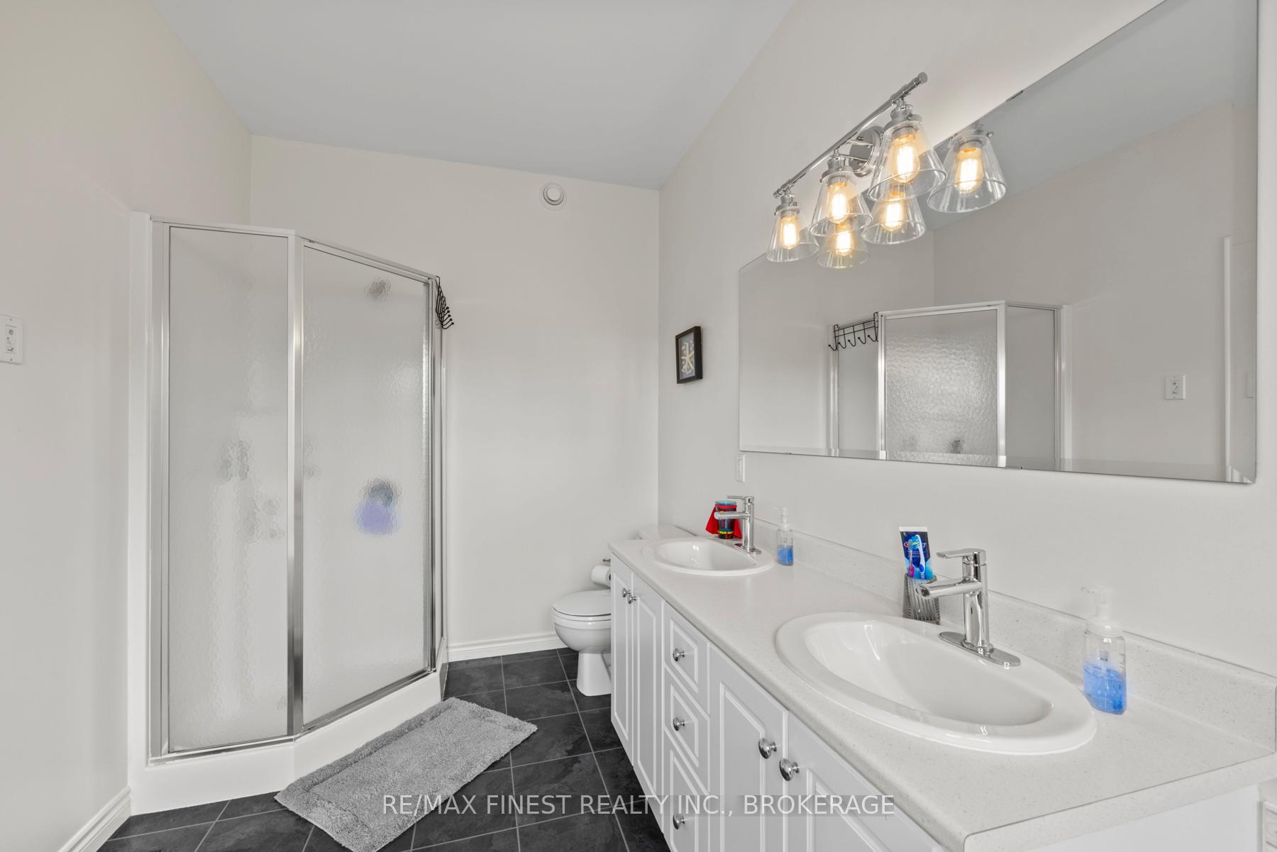 Photo 23 of 2535 Sands Road, Frontenac, Frontenac South — HOMEH