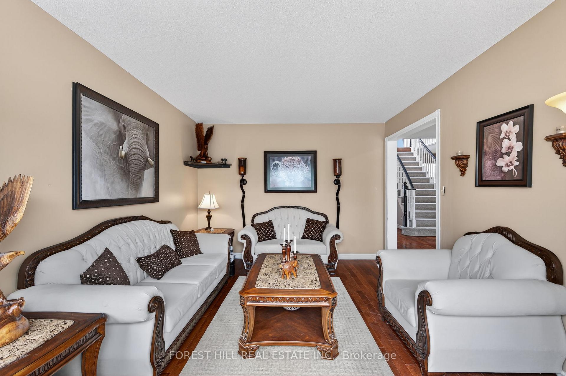 Photo 13 of 8 Bridle Court, Clarington, Courtice — HOMEH