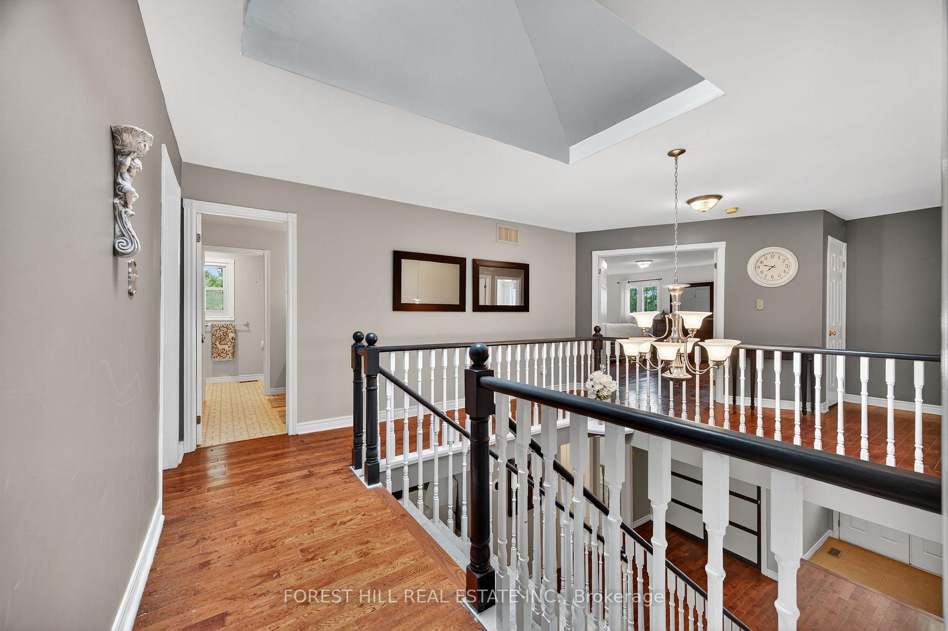 Photo 15 of 8 Bridle Court, Clarington, Courtice — HOMEH