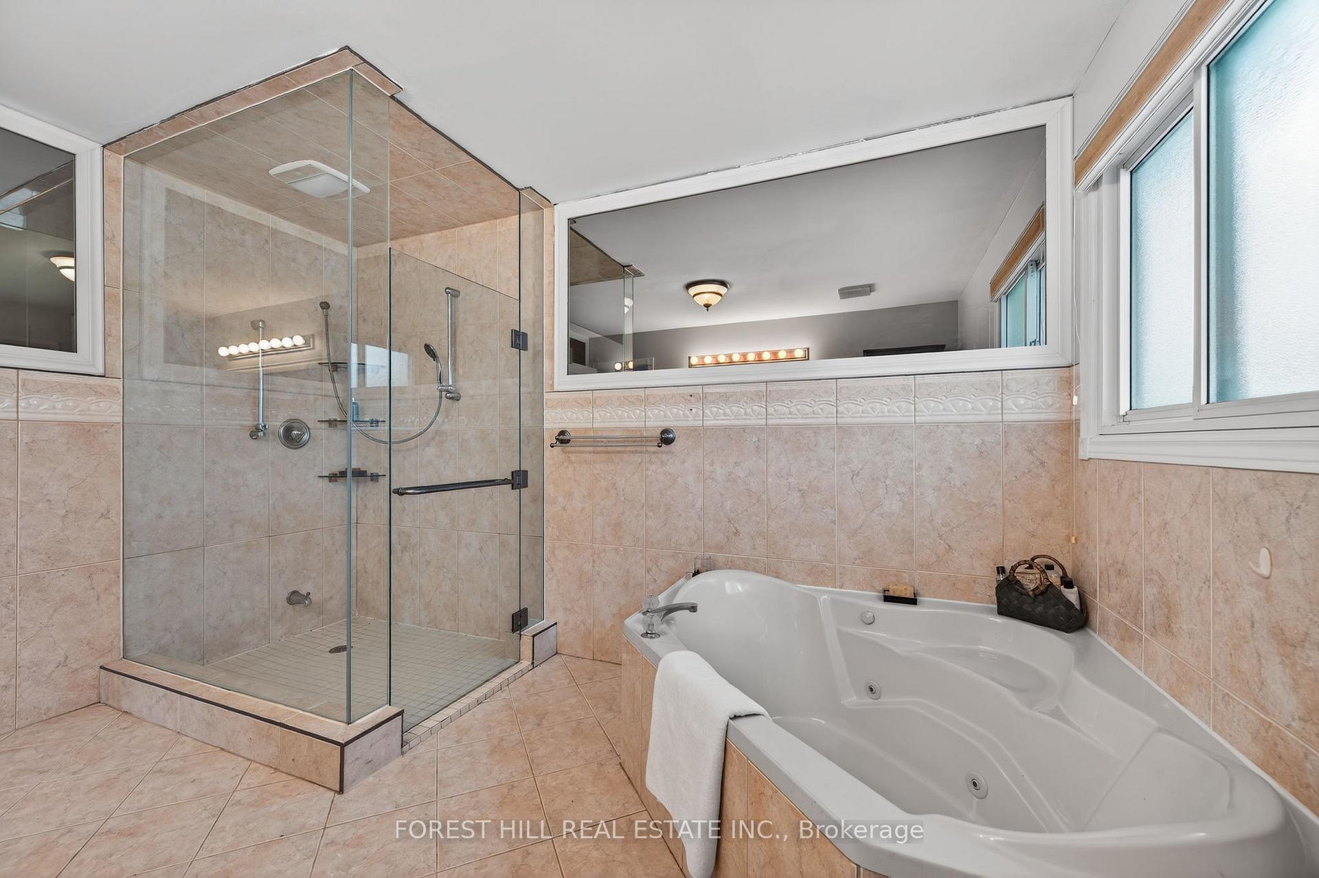 Photo 17 of 8 Bridle Court, Clarington, Courtice — HOMEH