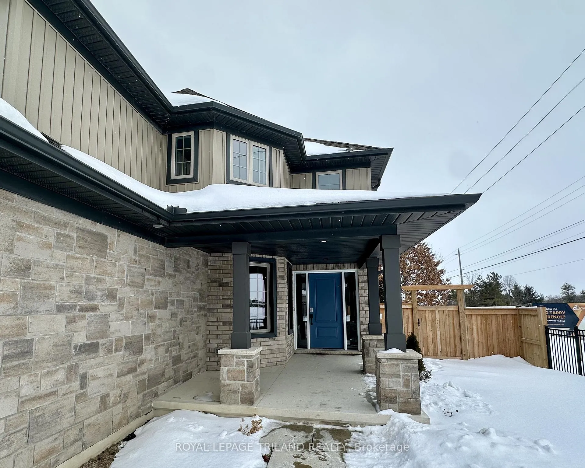 Photo 3 of 79 Hickory Lane, St. Thomas — HOMEH
