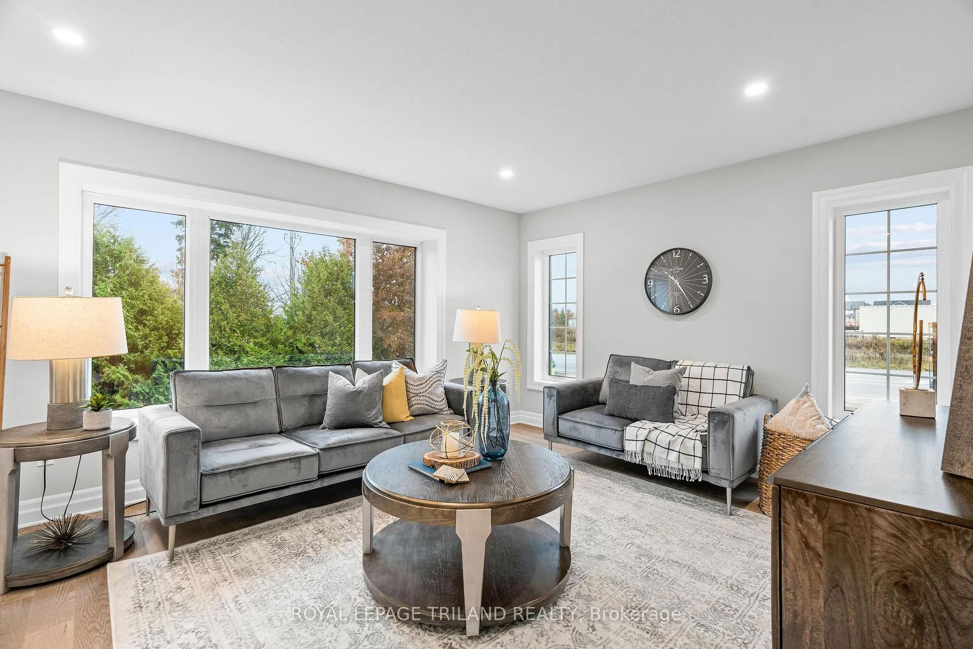 Photo 5 of 79 Hickory Lane, St. Thomas — HOMEH