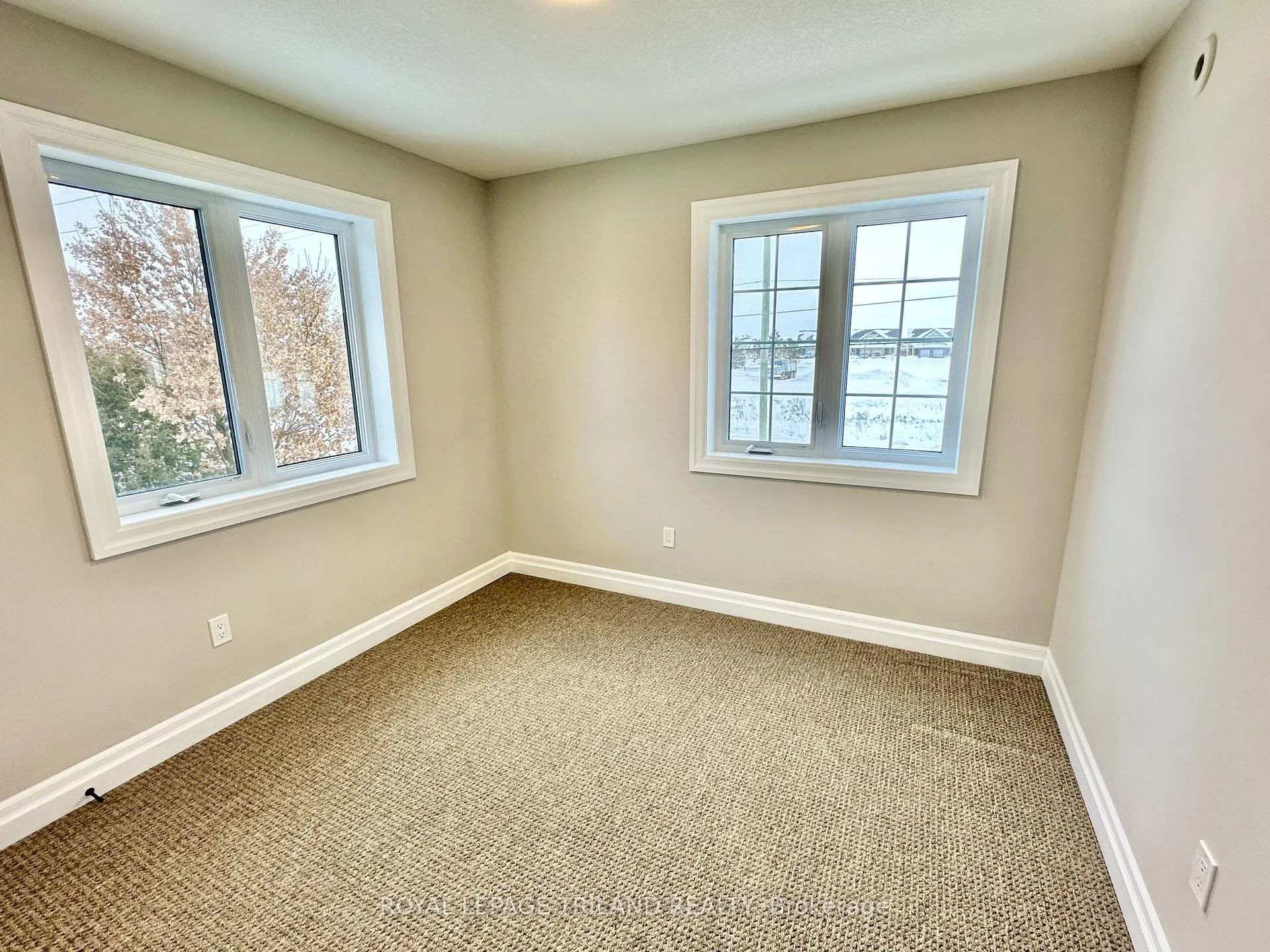 Photo 17 of 79 Hickory Lane, St. Thomas — HOMEH