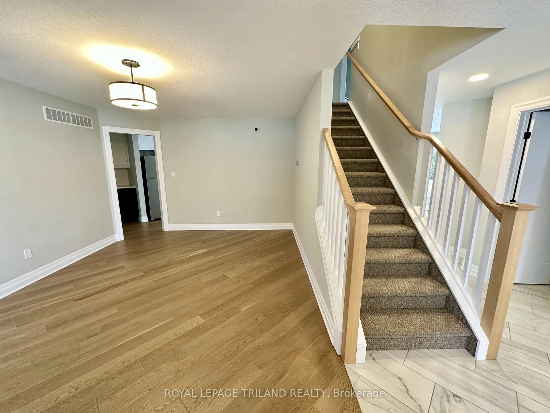 Photo 21 of 79 Hickory Lane, St. Thomas — HOMEH