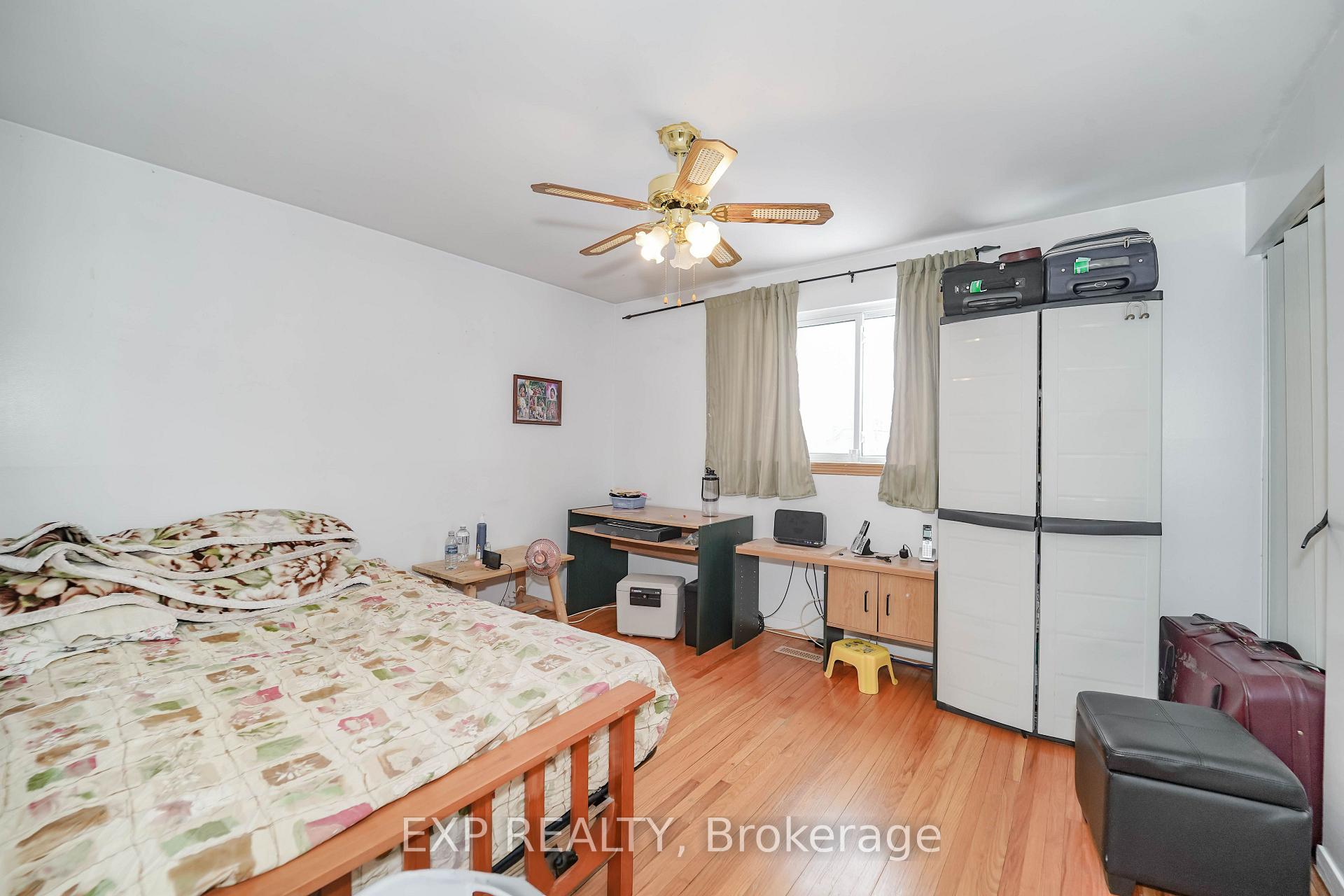 Photo 9 of 23 Cloverdale Drive, Brampton, Avondale — HOMEH