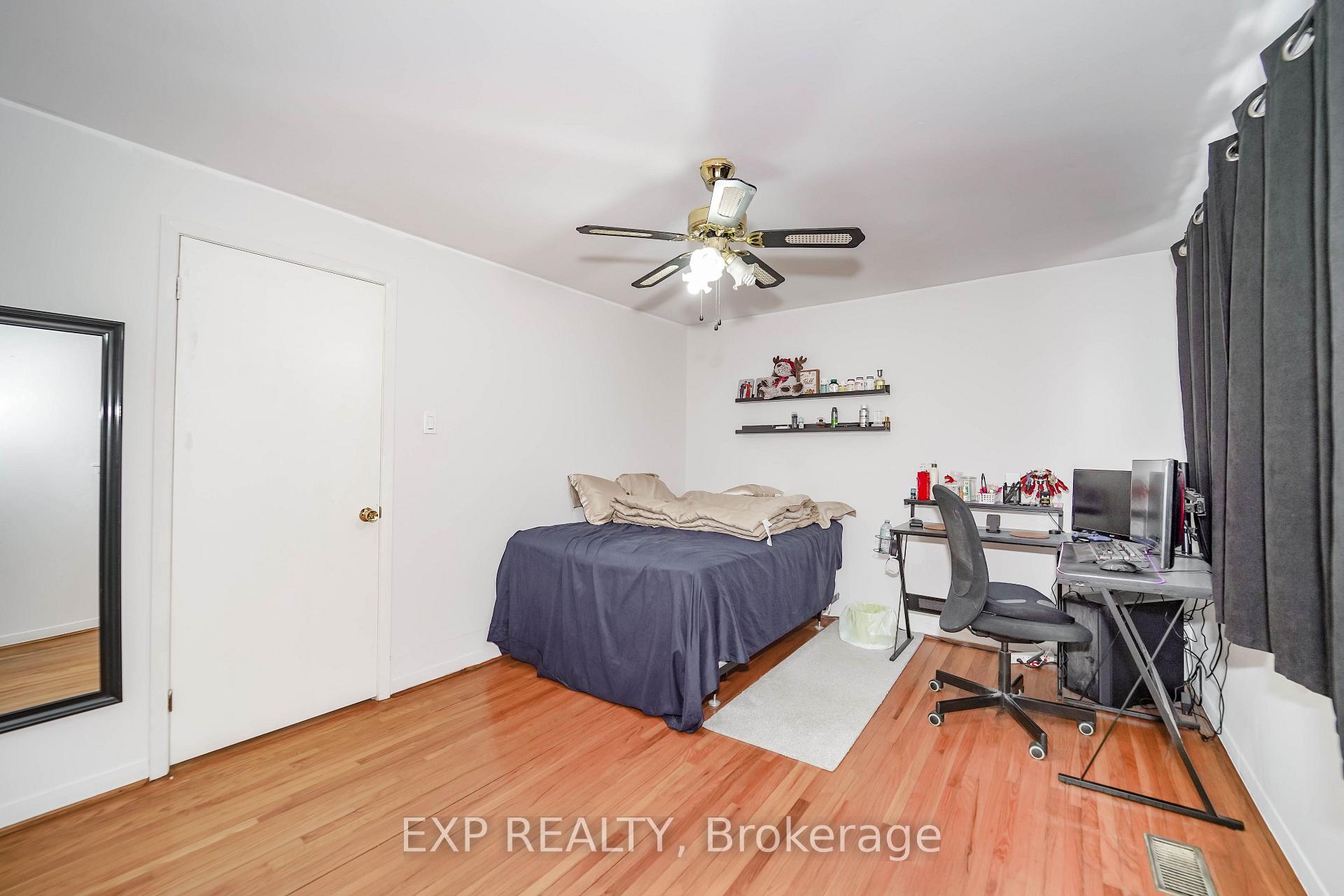 Photo 7 of 23 Cloverdale Drive, Brampton, Avondale — HOMEH