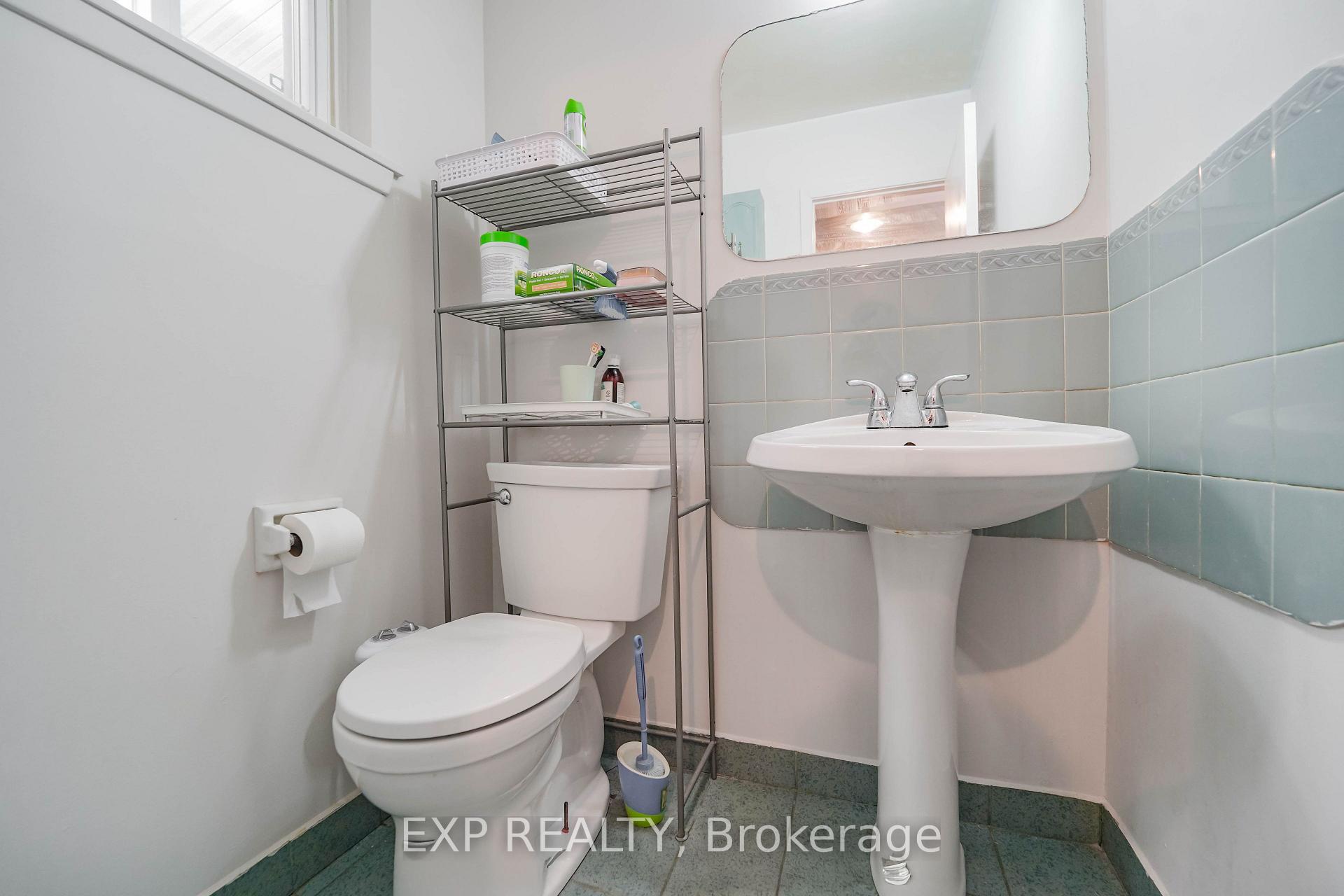 Photo 15 of 23 Cloverdale Drive, Brampton, Avondale — HOMEH
