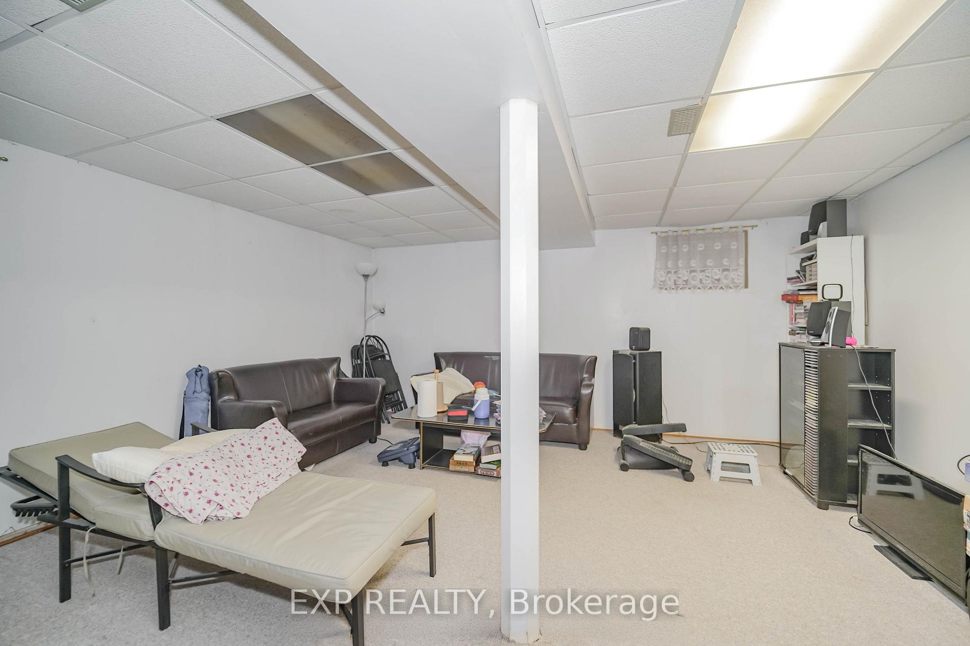 Photo 22 of 23 Cloverdale Drive, Brampton, Avondale — HOMEH