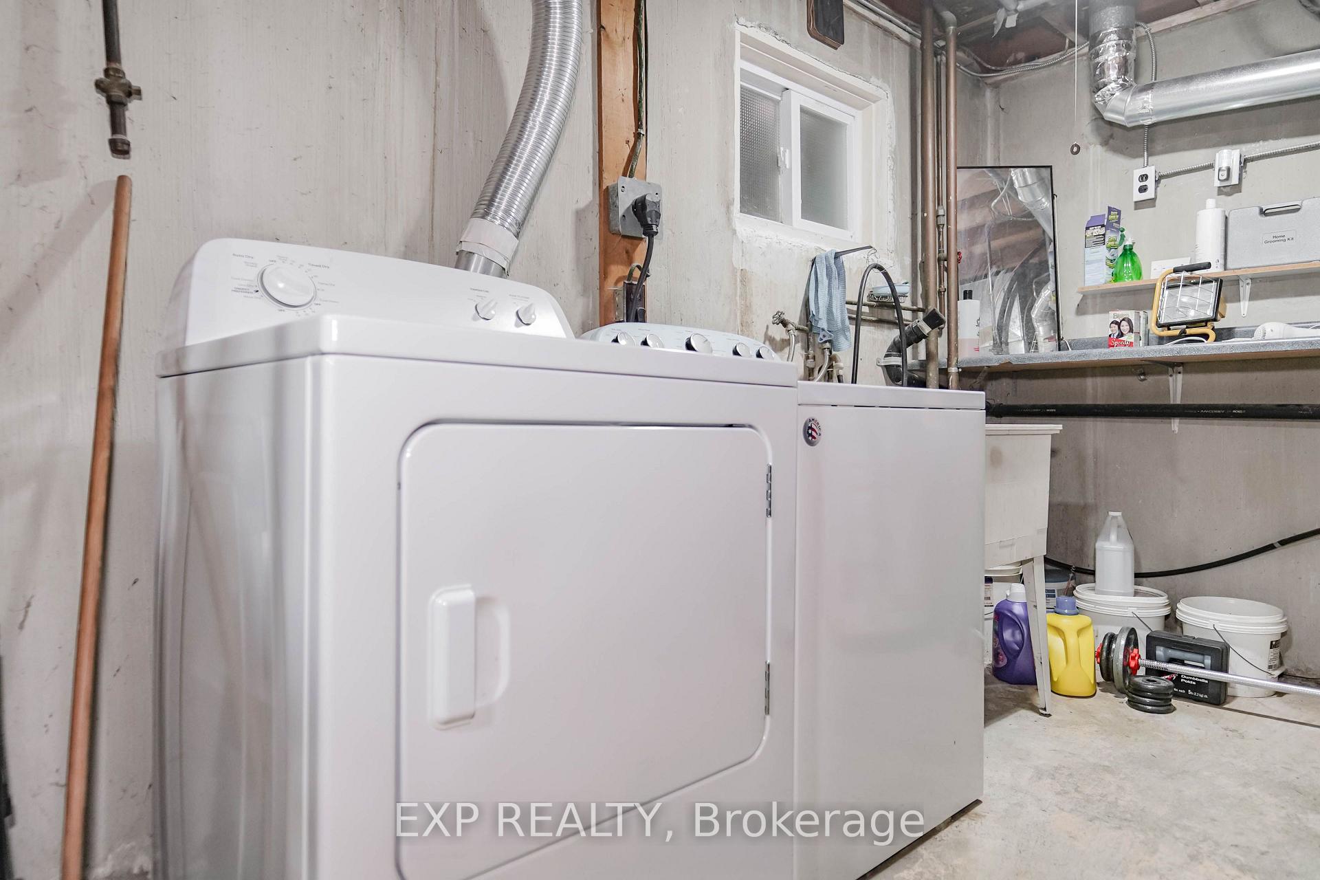 Photo 31 of 23 Cloverdale Drive, Brampton, Avondale — HOMEH