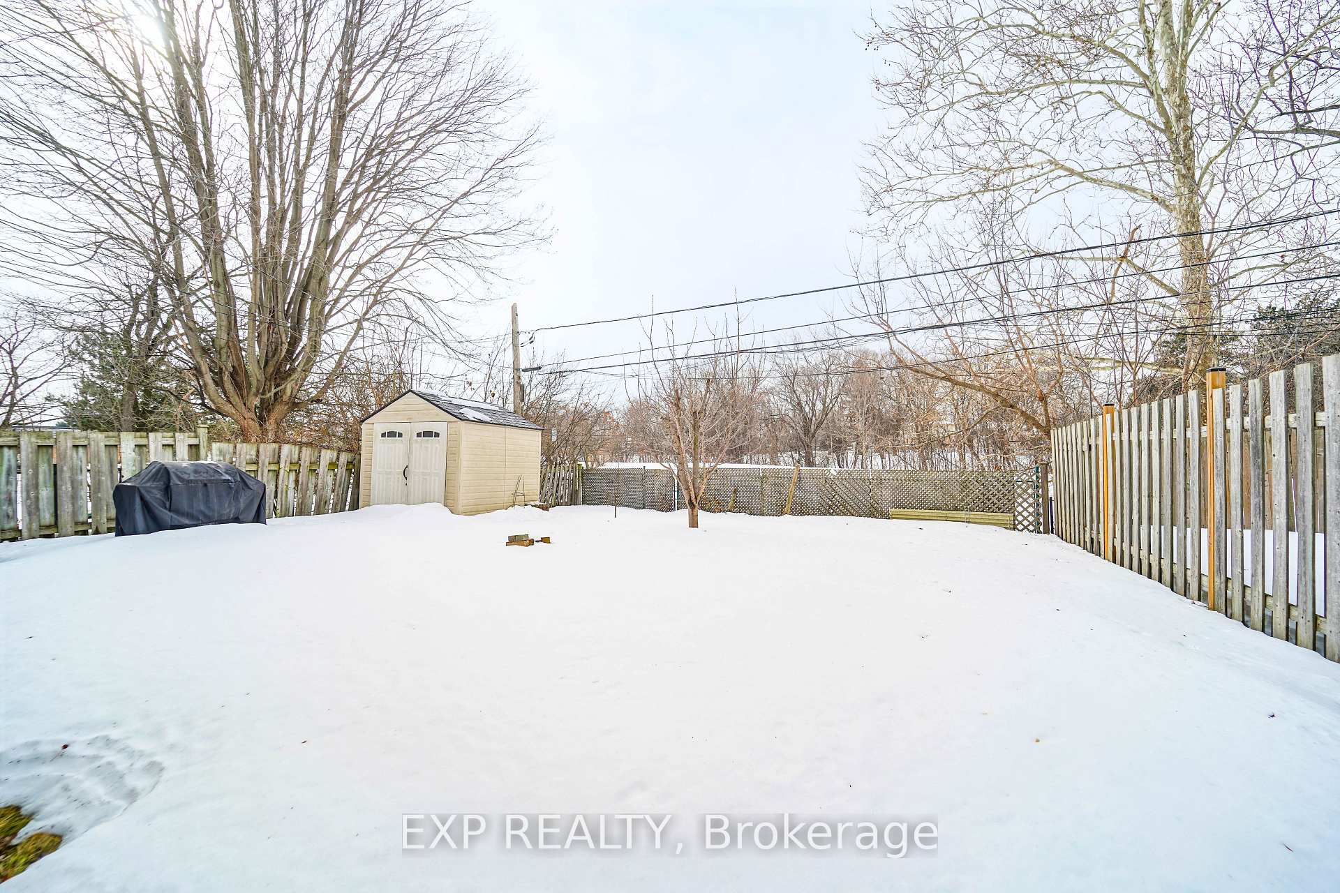 Photo 29 of 23 Cloverdale Drive, Brampton, Avondale — HOMEH