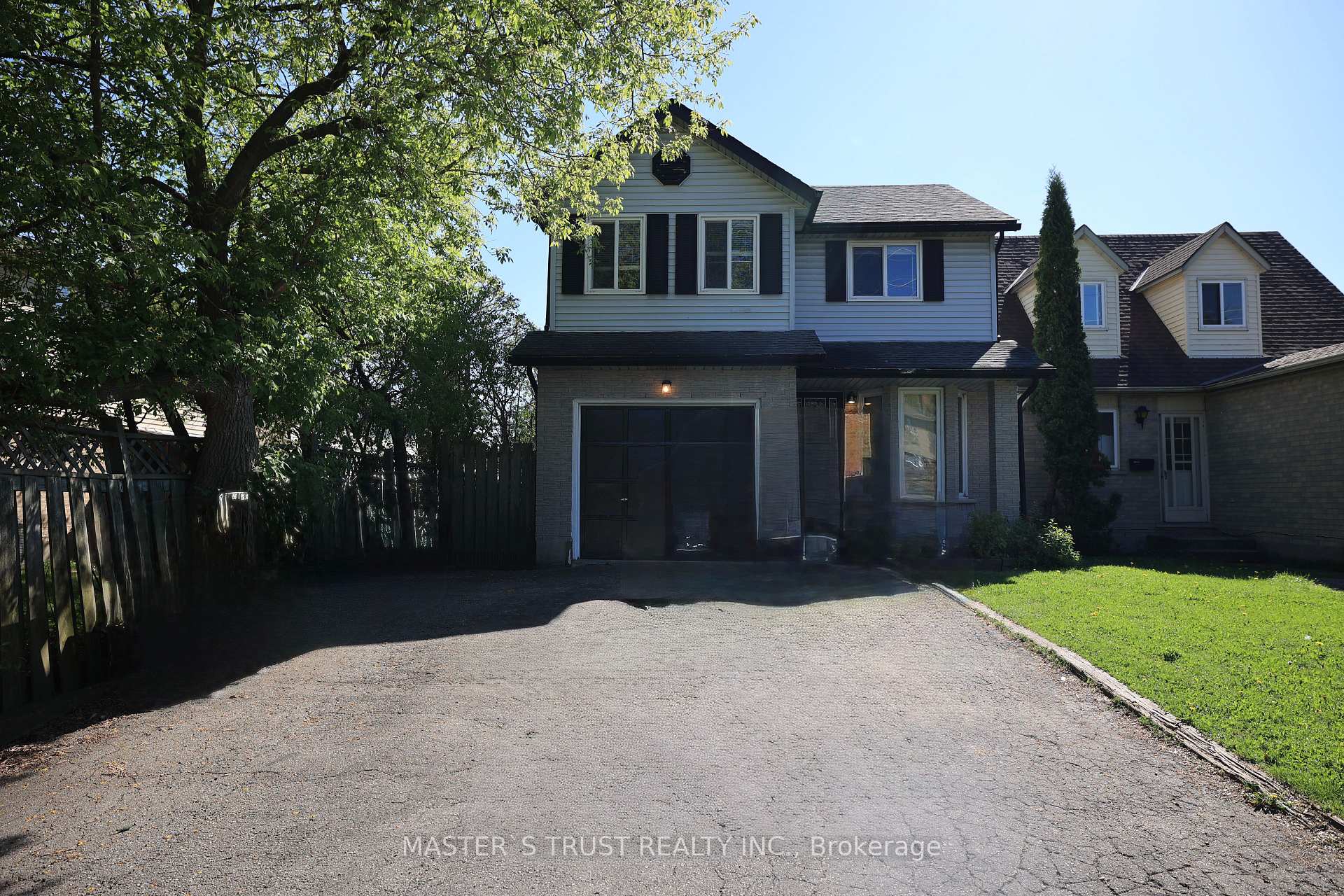 Front of 559 Edinburgh Road