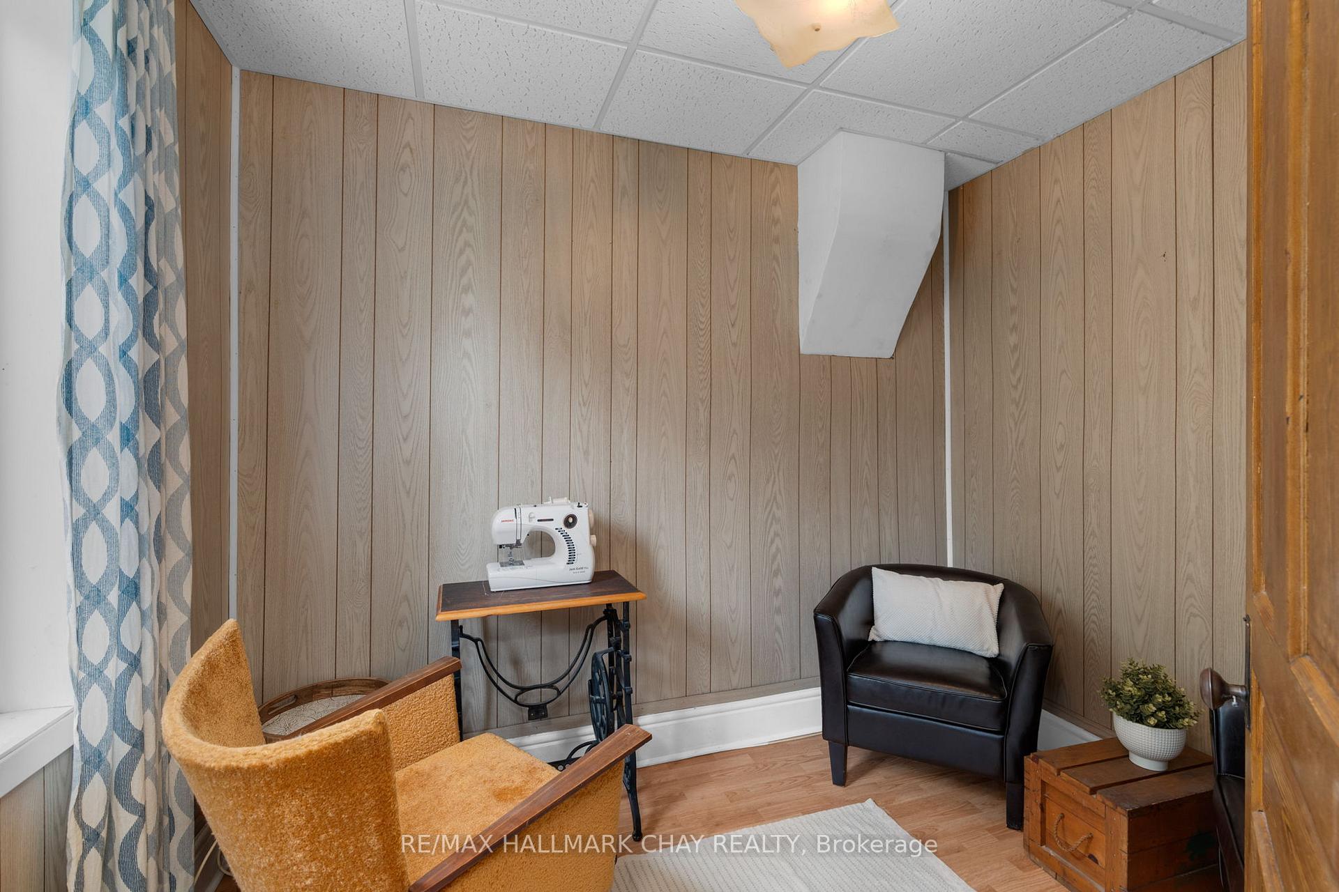 Photo 15 of 4 Wellington Street E, Clearview, Creemore — HOMEH