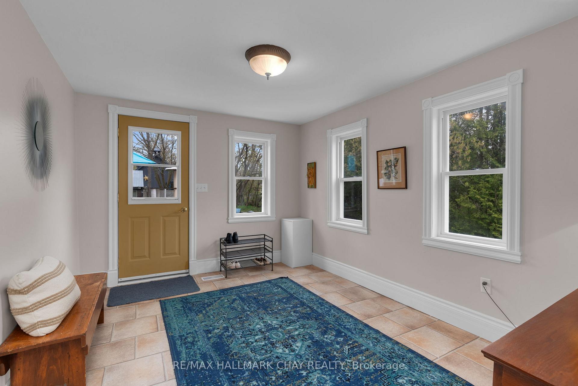 Photo 17 of 4 Wellington Street E, Clearview, Creemore — HOMEH
