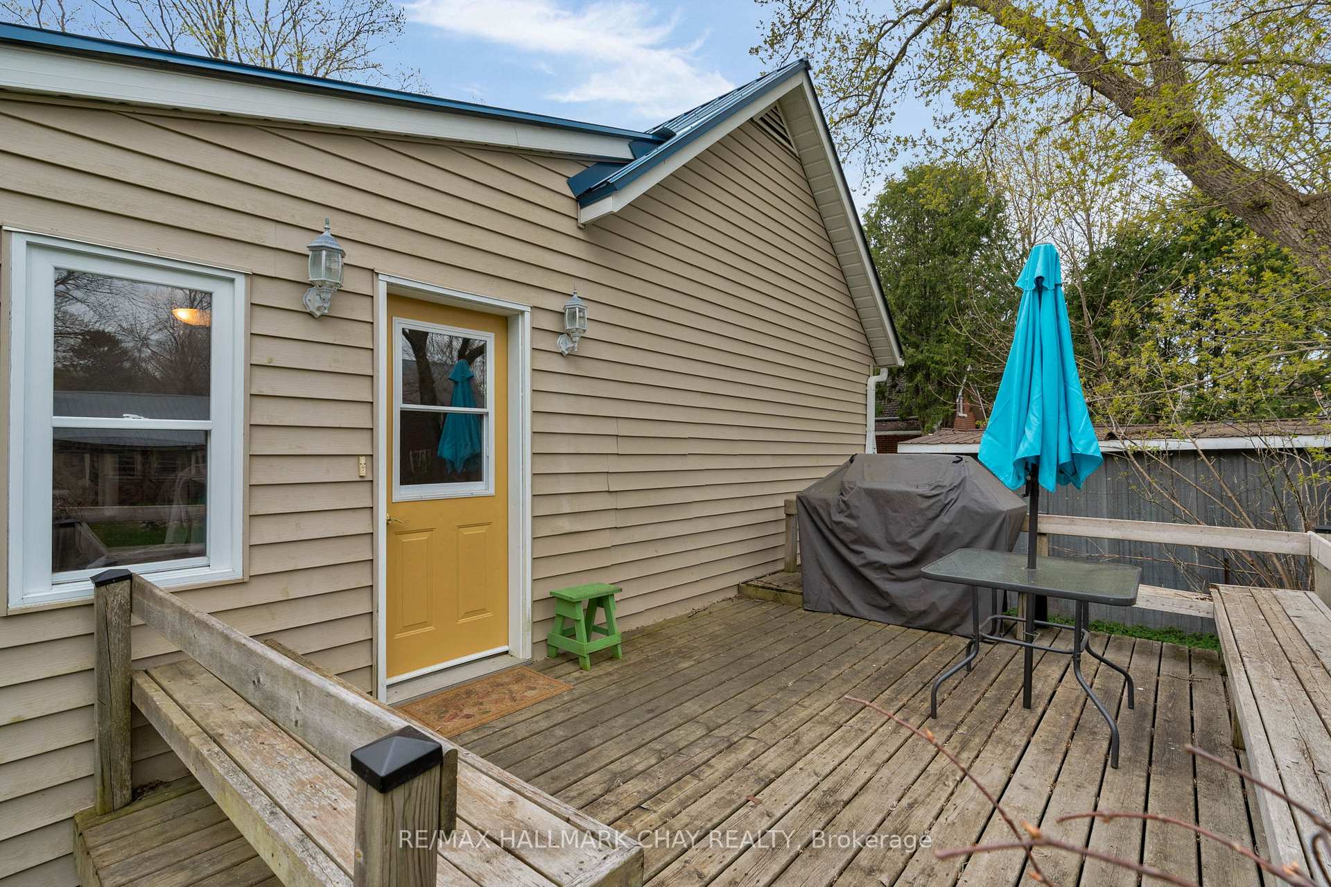 Photo 64 of 4 Wellington Street E, Clearview, Creemore — HOMEH