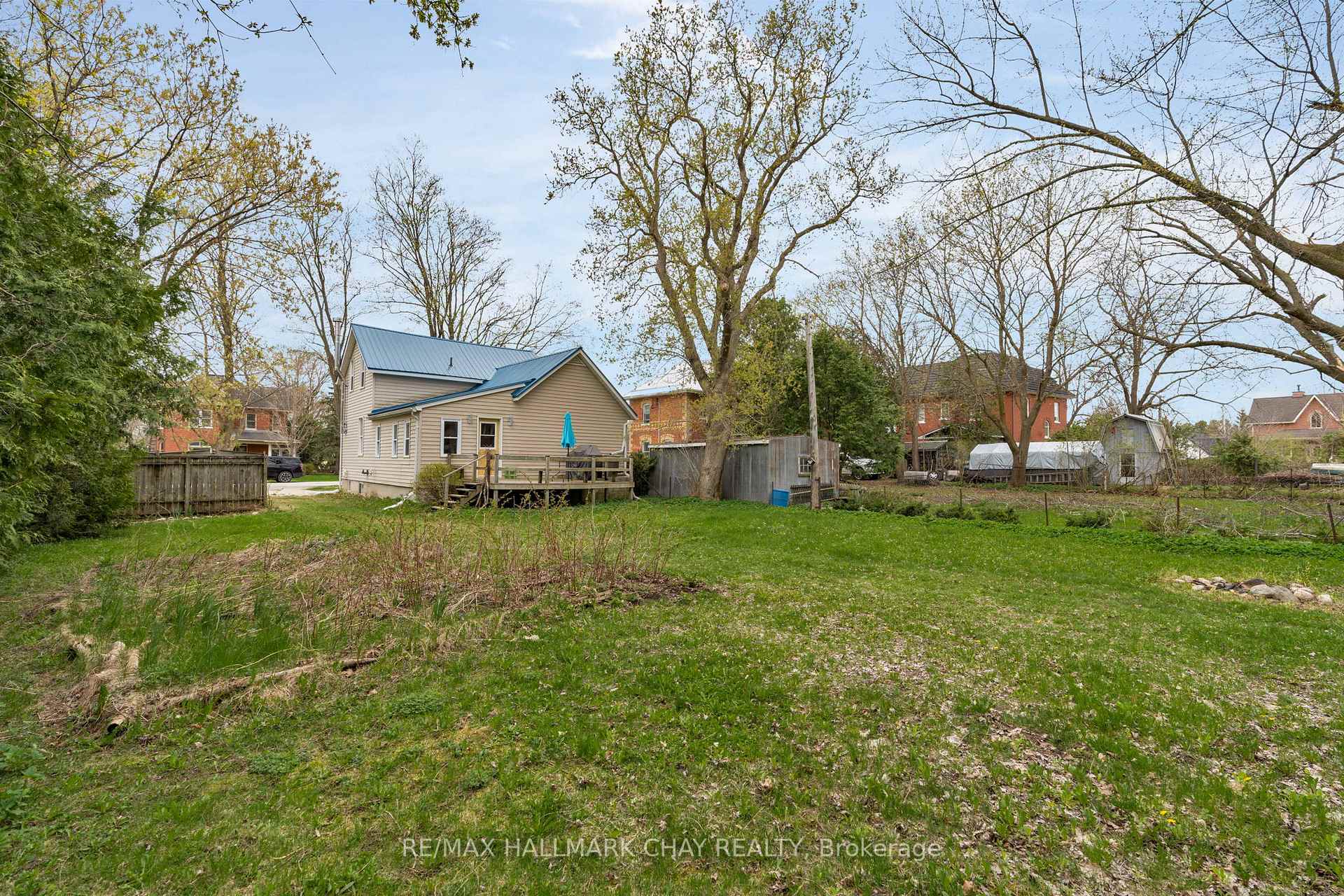 Photo 69 of 4 Wellington Street E, Clearview, Creemore — HOMEH