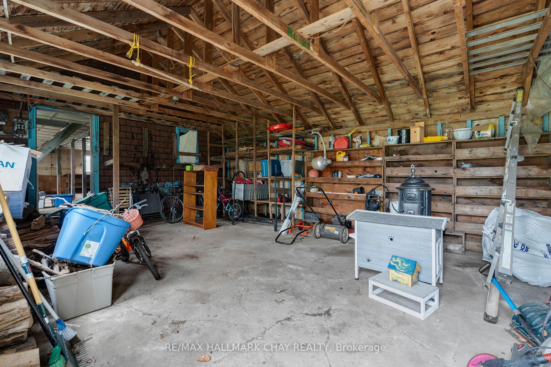 Photo 71 of 4 Wellington Street E, Clearview, Creemore — HOMEH