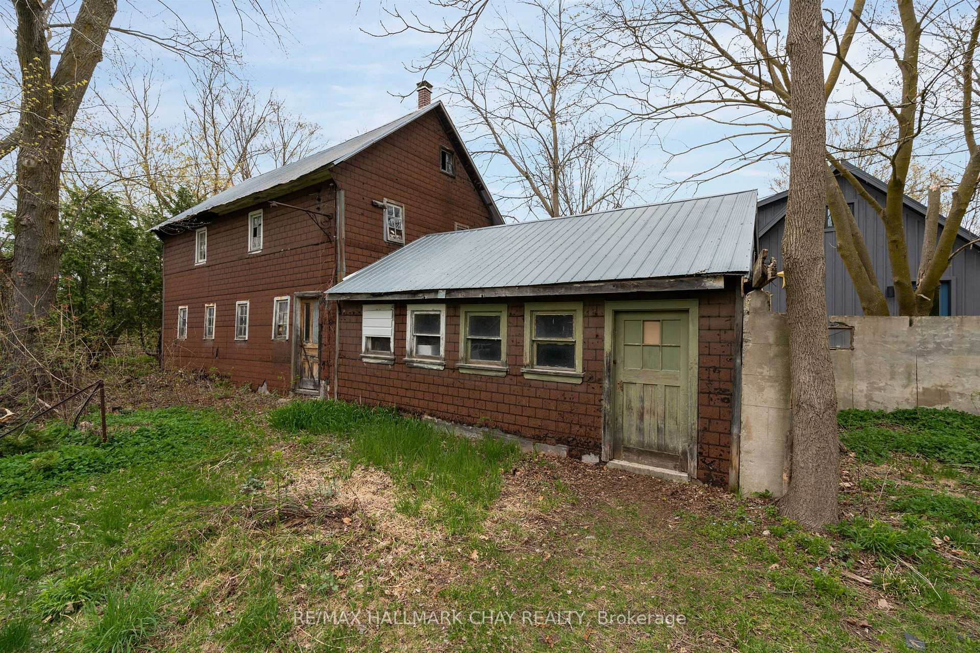 Photo 51 of 4 Wellington Street E, Clearview, Creemore — HOMEH