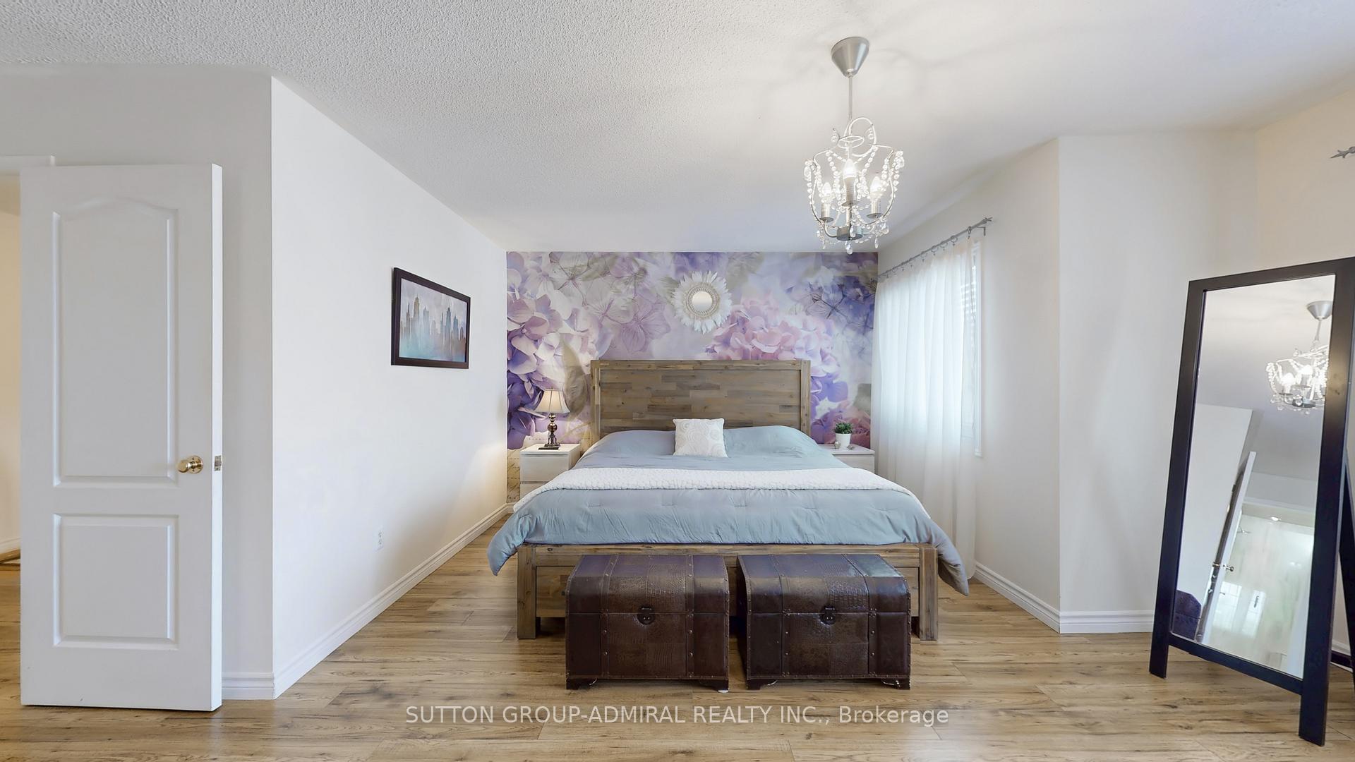 Photo 62 of 7 Rockview Gardens, Vaughan, Concord — HOMEH