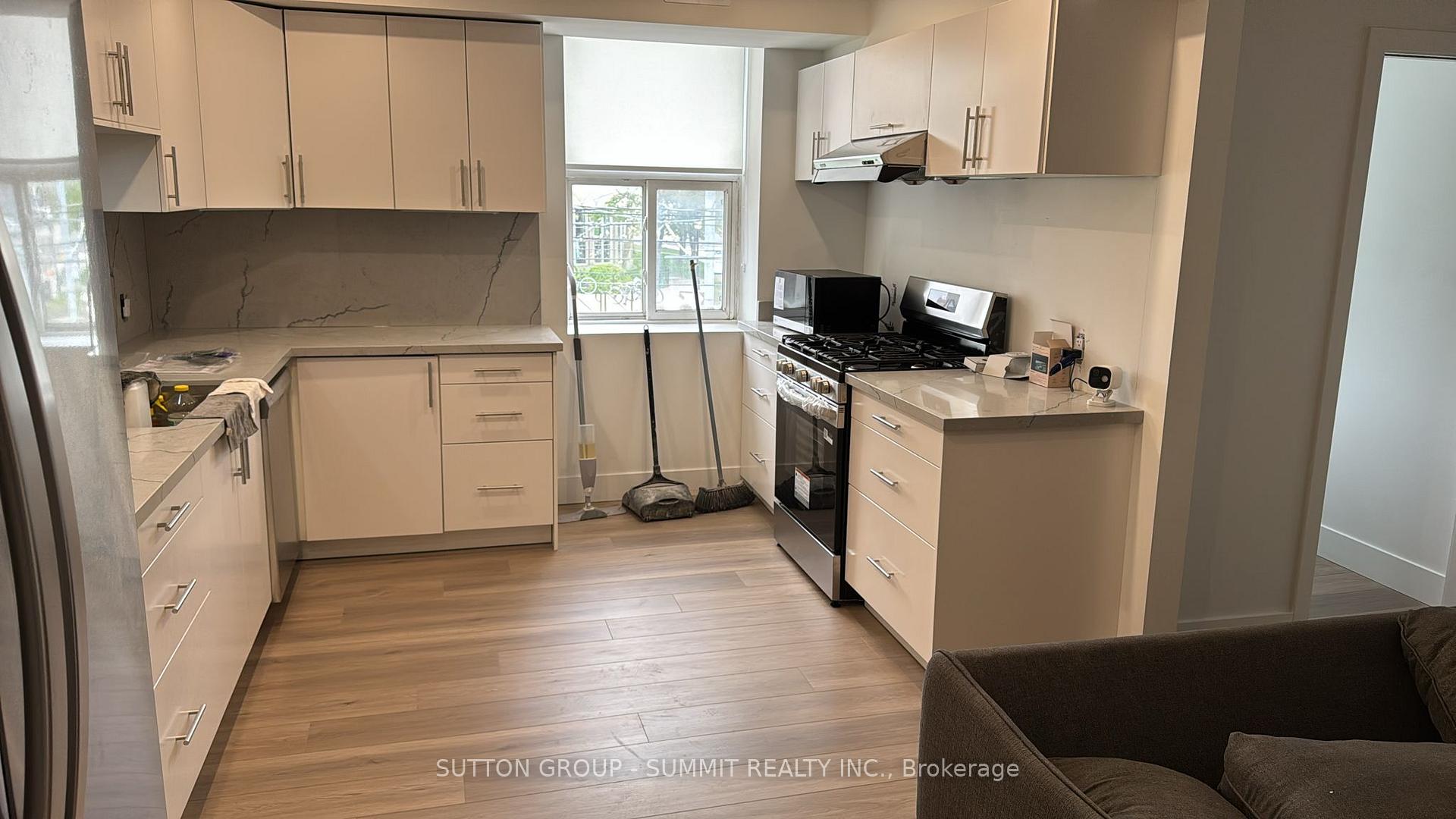 Photo 6 of Unit 203, 577 Gerrard Street E, Toronto, North Riverdale — HOMEH