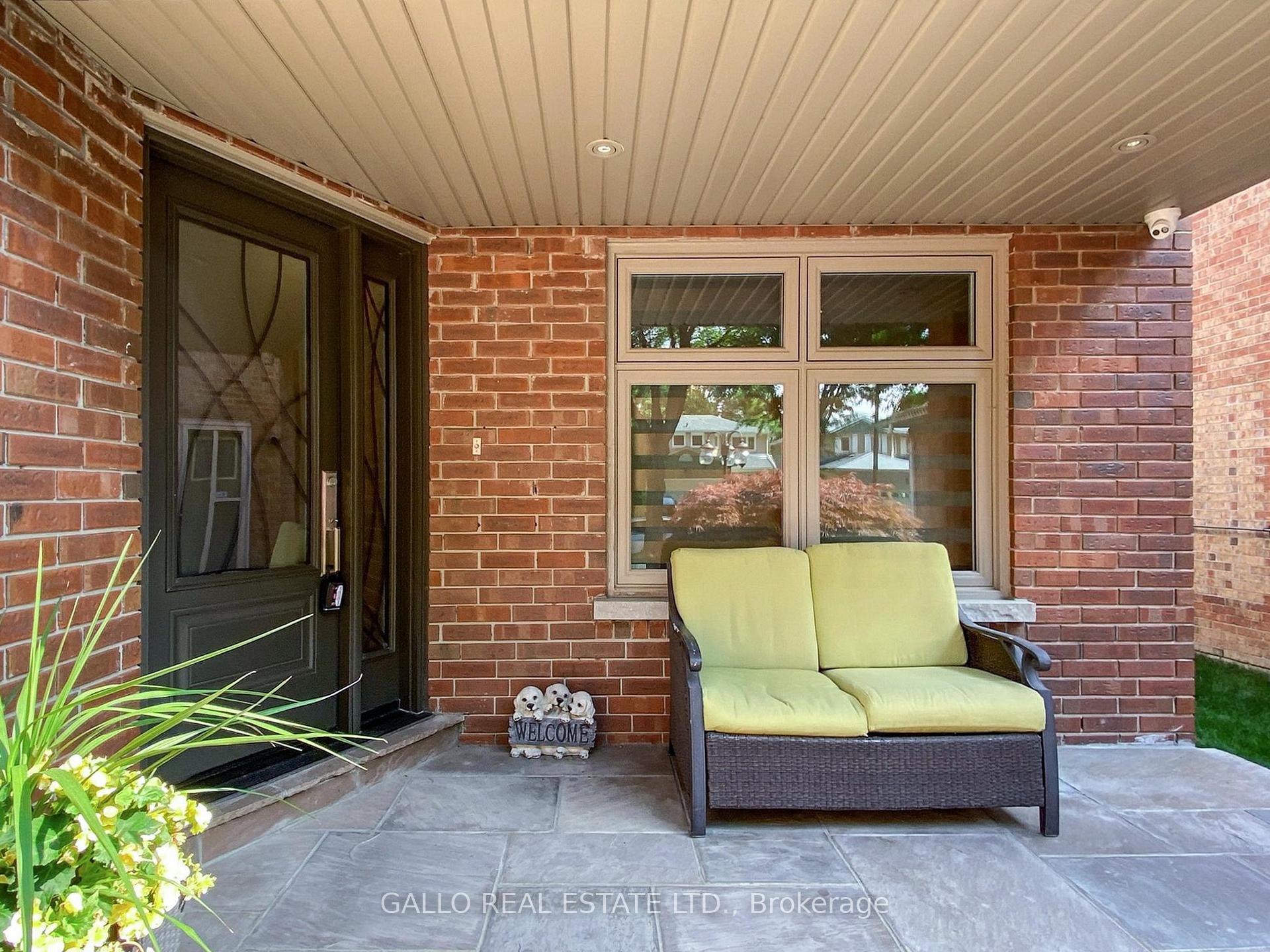 Photo 2 of 45 Timbermill Crescent, Markham, Raymerville — HOMEH