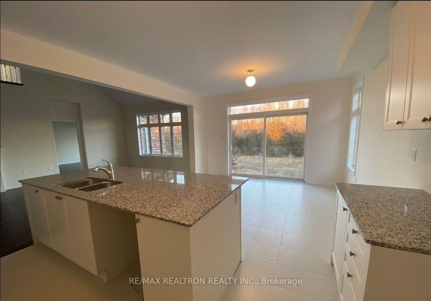 Photo 5 of 27 East Vista Terrace, Quinte West, Murray Ward — HOMEH