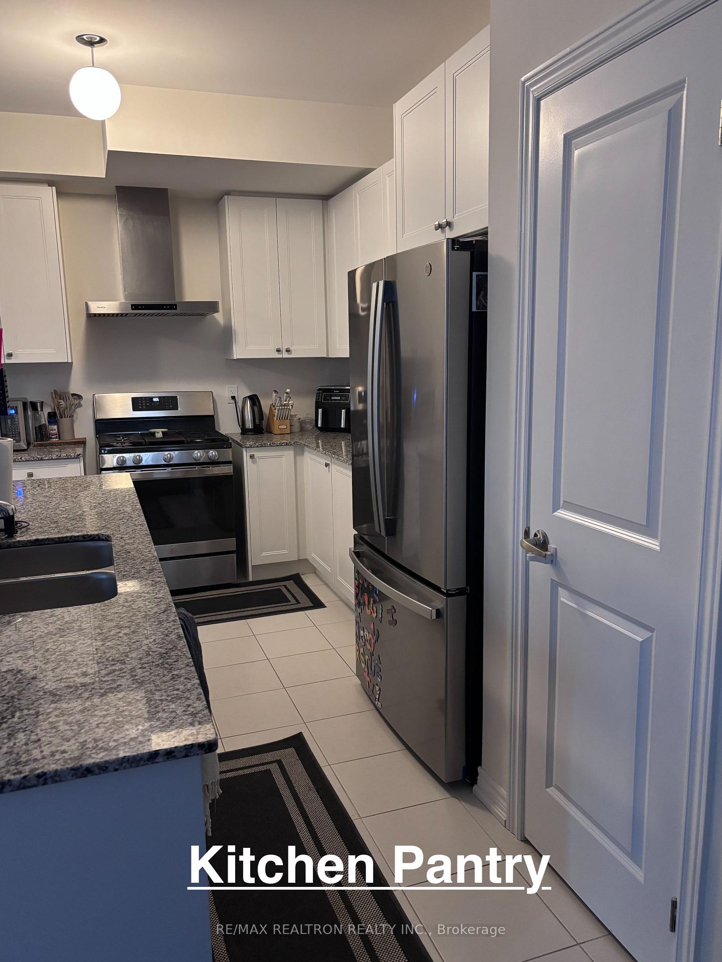 Photo 8 of 27 East Vista Terrace, Quinte West, Murray Ward — HOMEH