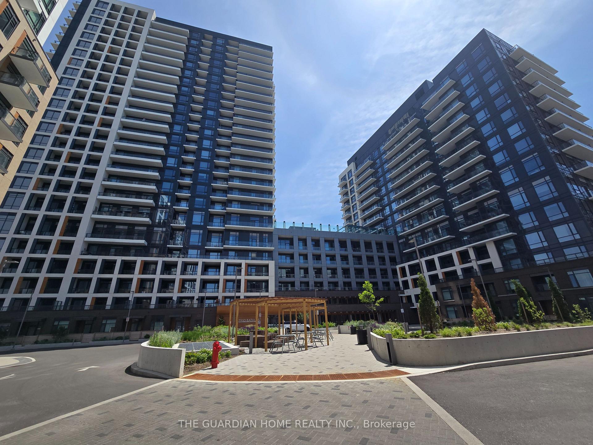 Front of Unit B216, 7950 Bathurst Street
