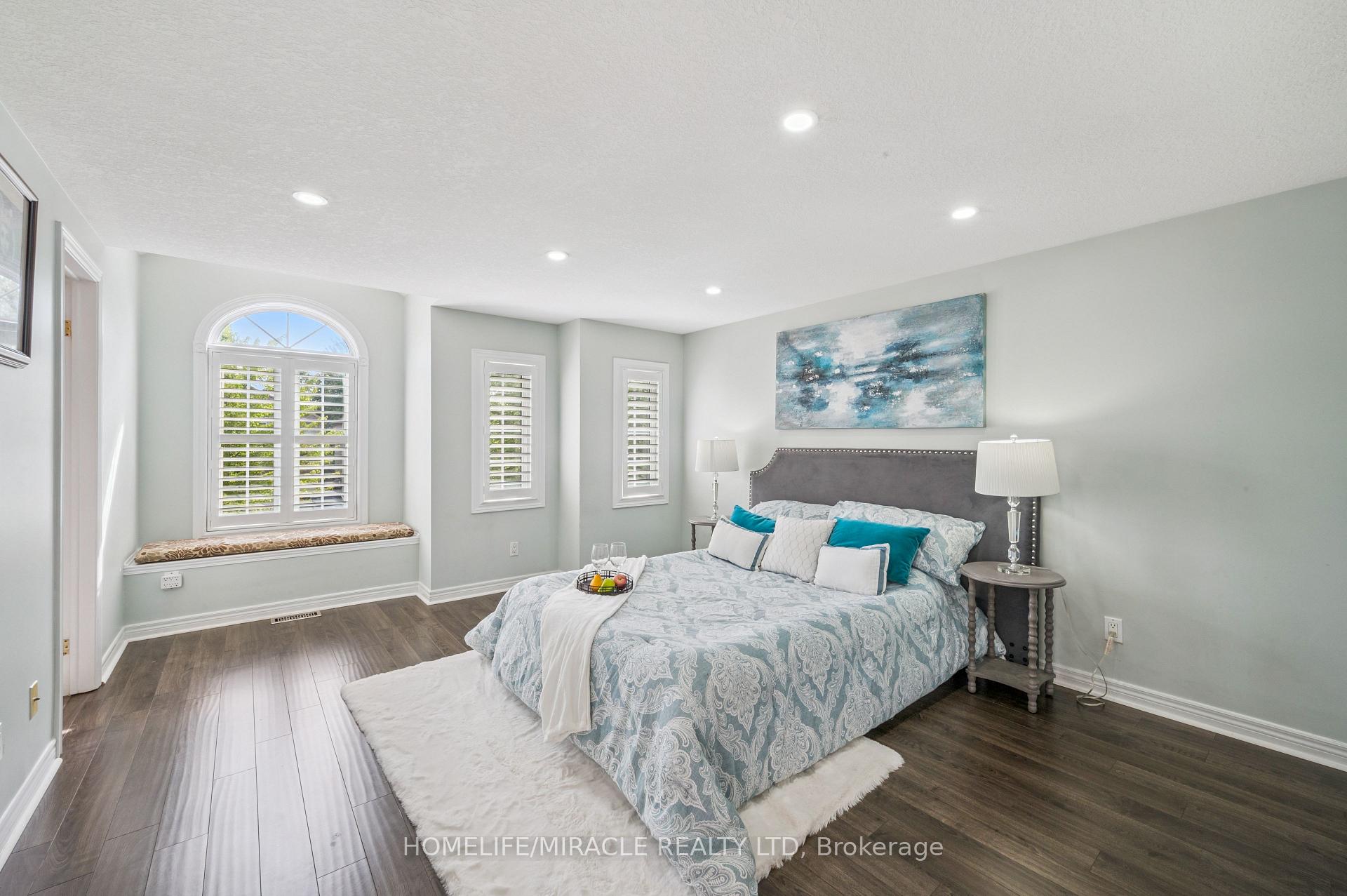 Photo 17 of 831 Whitecap Avenue, Waterloo — HOMEH
