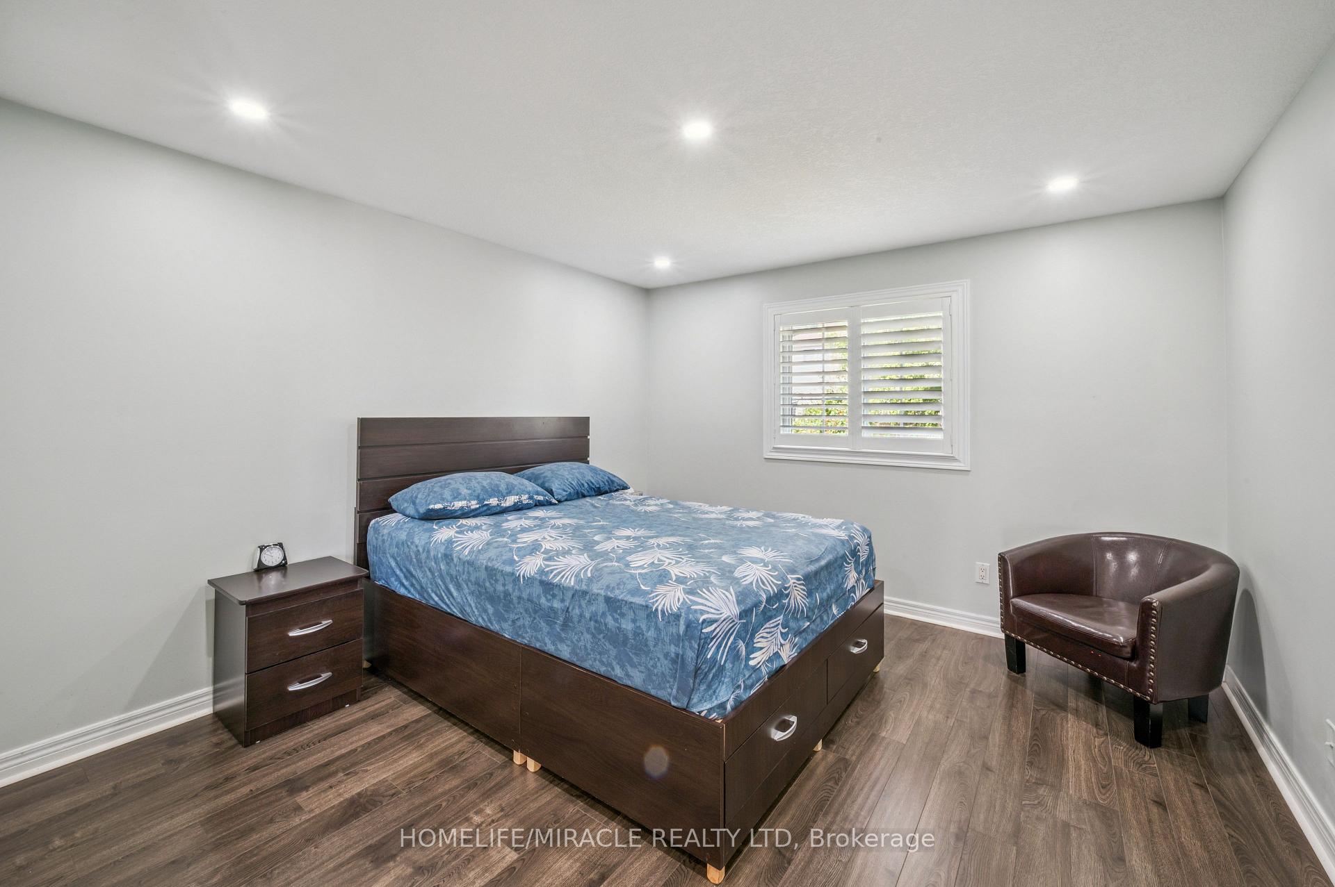 Photo 20 of 831 Whitecap Avenue, Waterloo — HOMEH