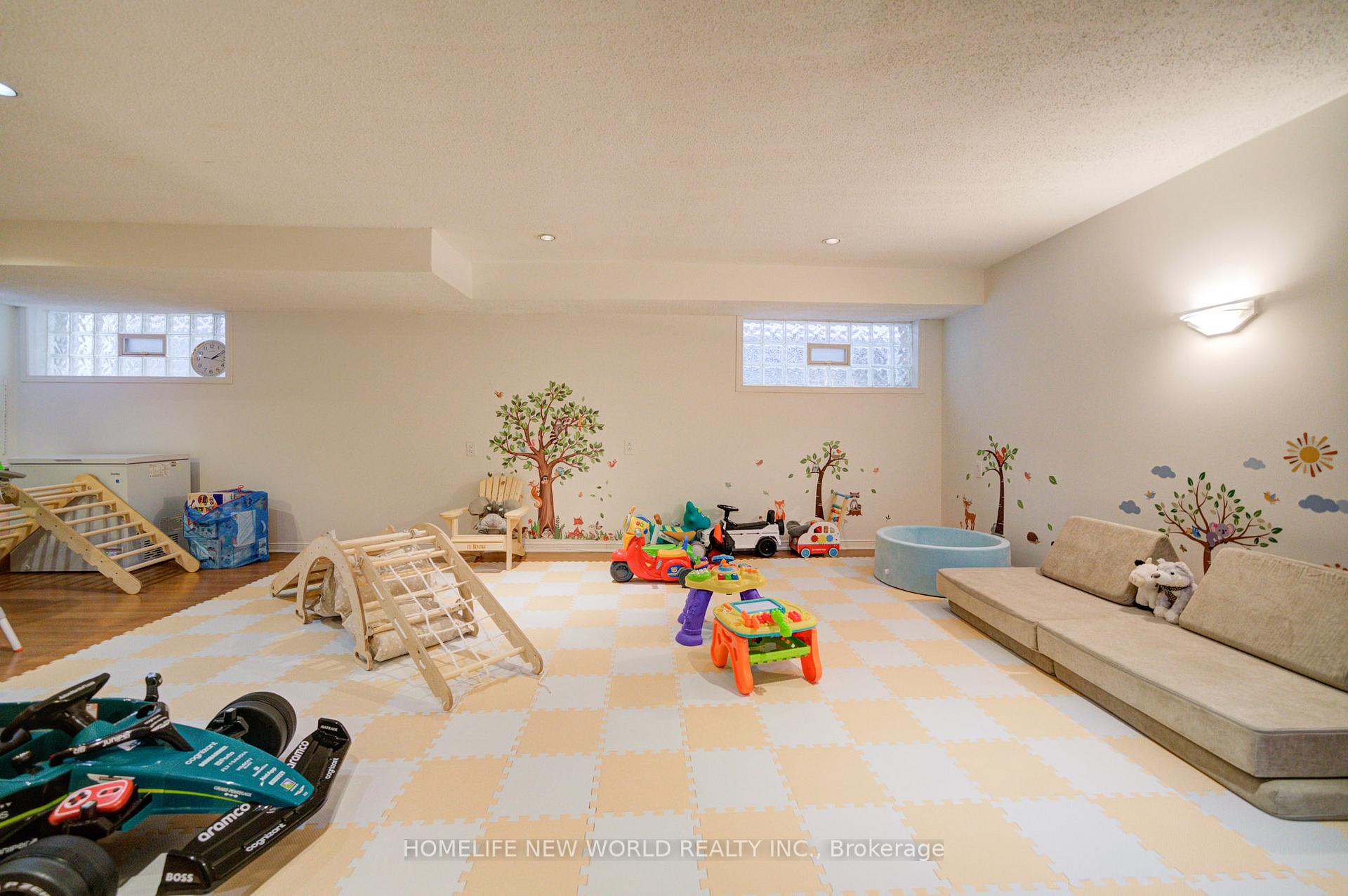 Photo 54 of 91 Elmsthorpe Avenue, Toronto, Forest Hill South — HOMEH