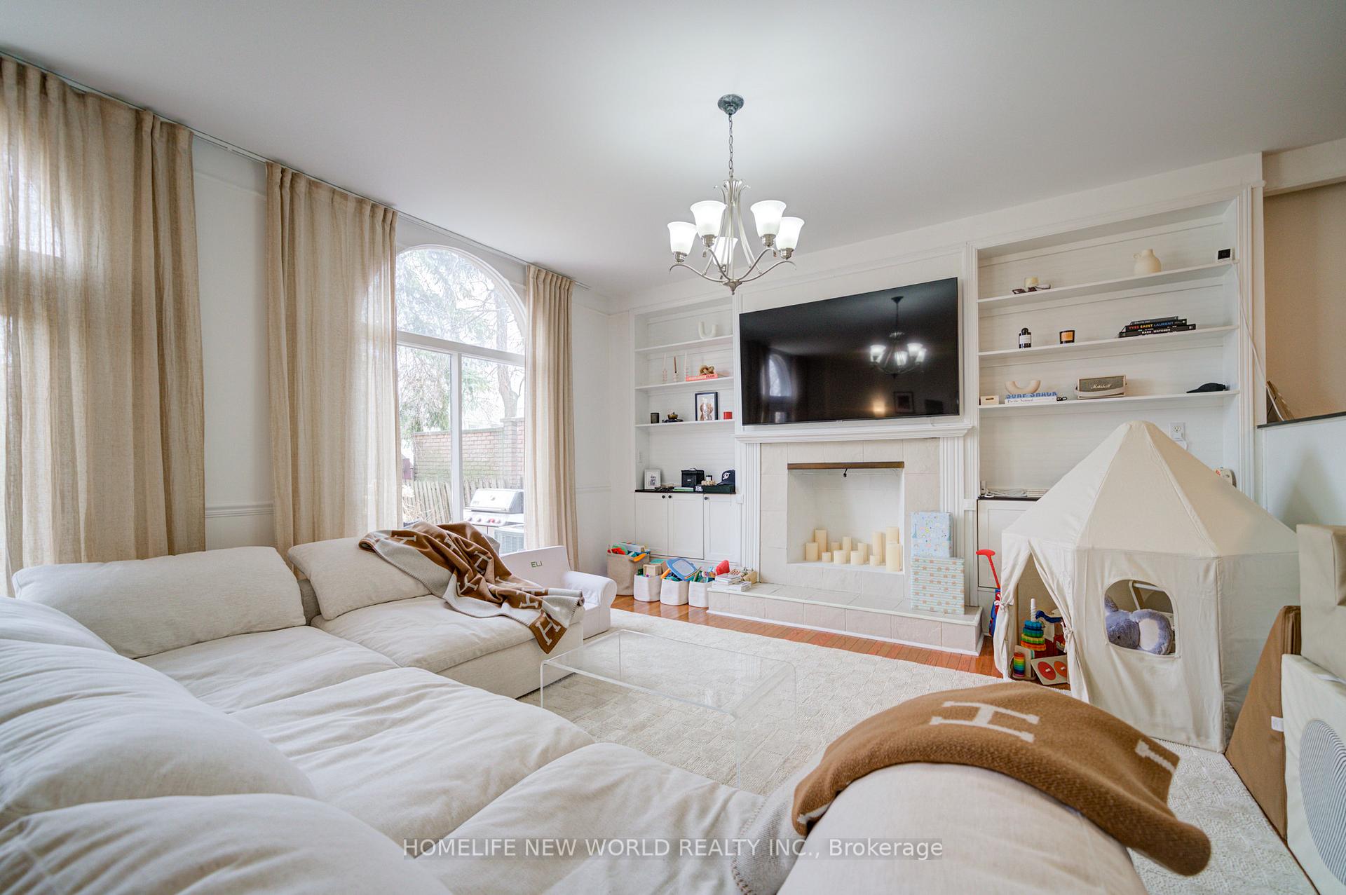Photo 14 of 91 Elmsthorpe Avenue, Toronto, Forest Hill South — HOMEH