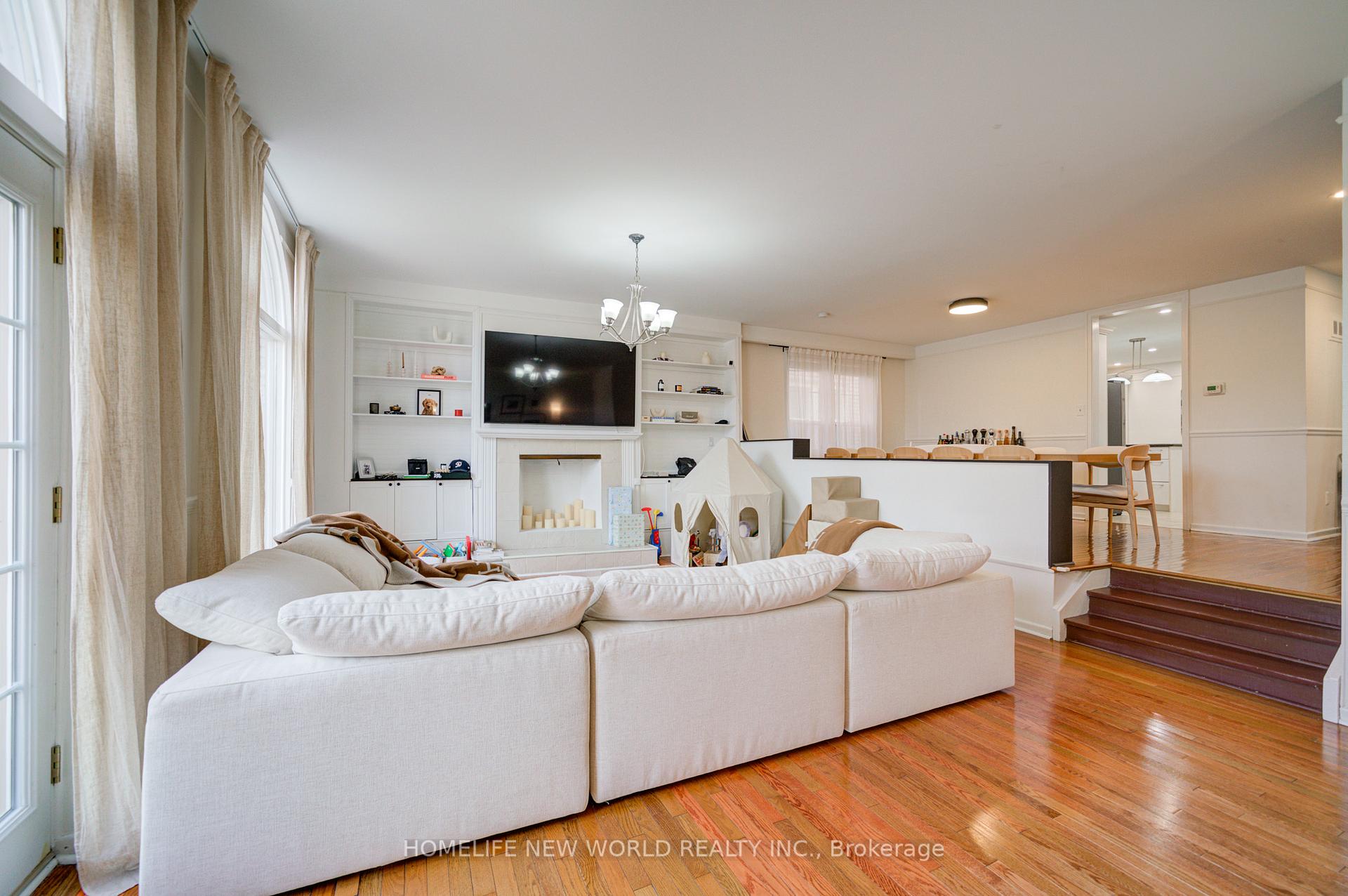 Photo 16 of 91 Elmsthorpe Avenue, Toronto, Forest Hill South — HOMEH