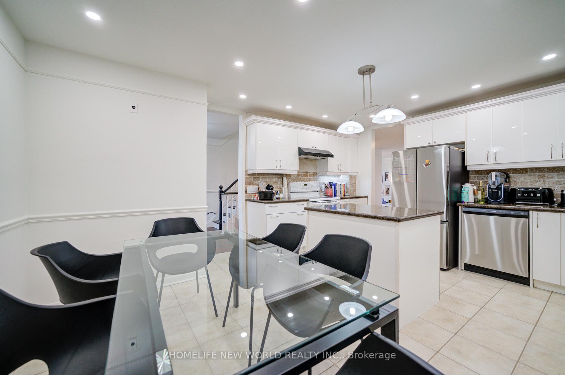 Photo 63 of 91 Elmsthorpe Avenue, Toronto, Forest Hill South — HOMEH