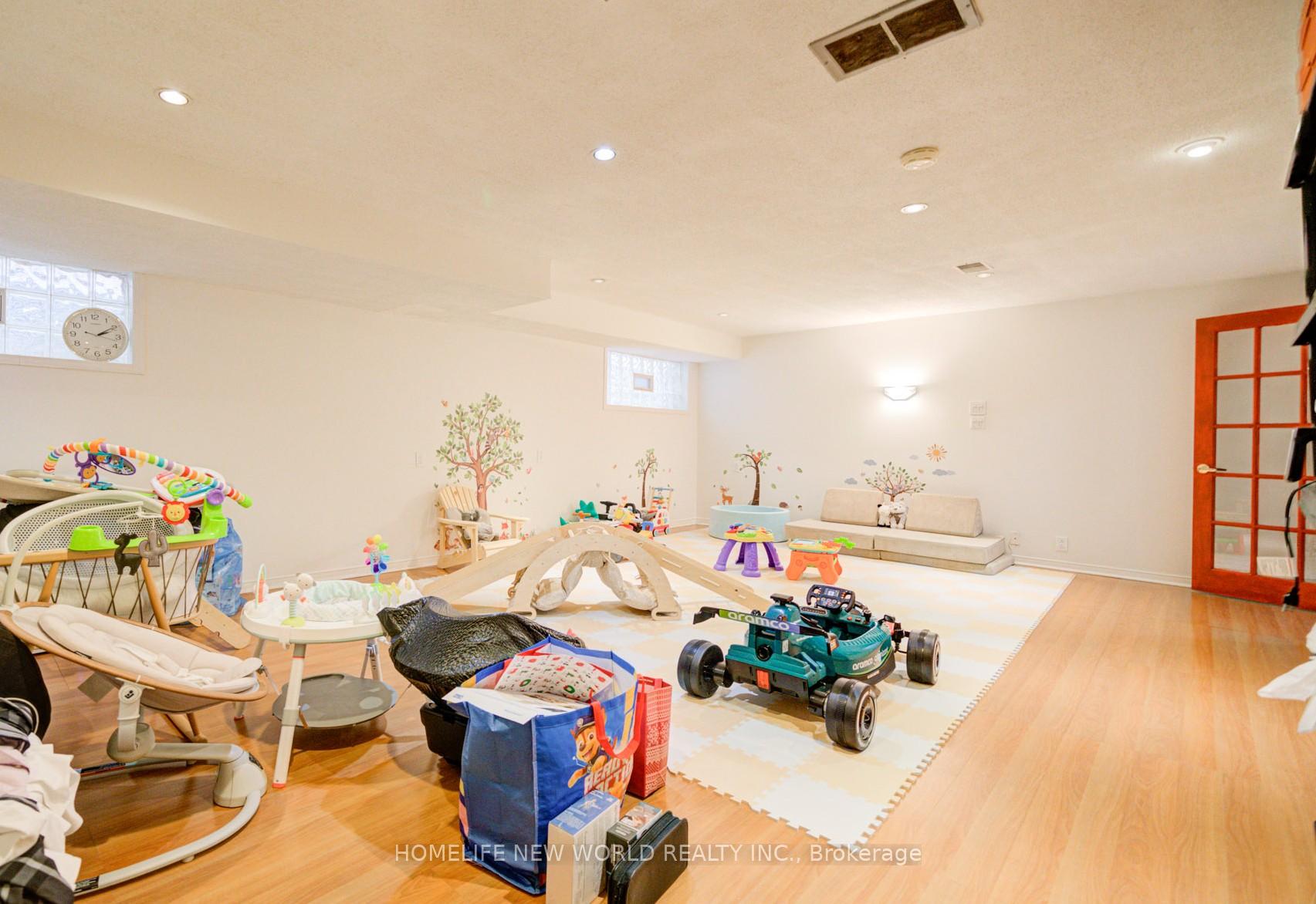 Photo 75 of 91 Elmsthorpe Avenue, Toronto, Forest Hill South — HOMEH