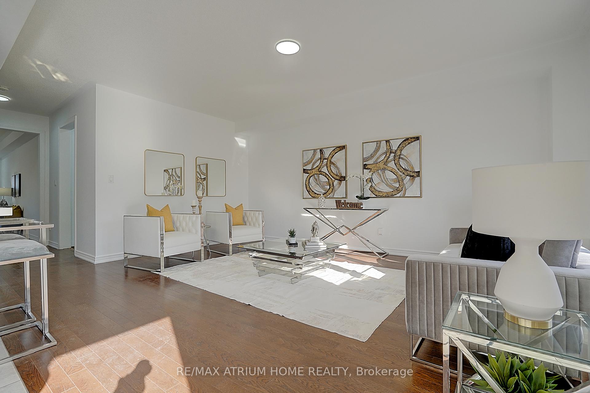 Photo 9 of 26 Decast Crescent, Markham, Box Grove — HOMEH