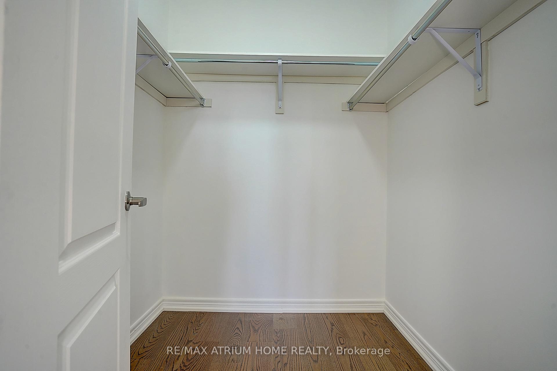 Photo 27 of 26 Decast Crescent, Markham, Box Grove — HOMEH