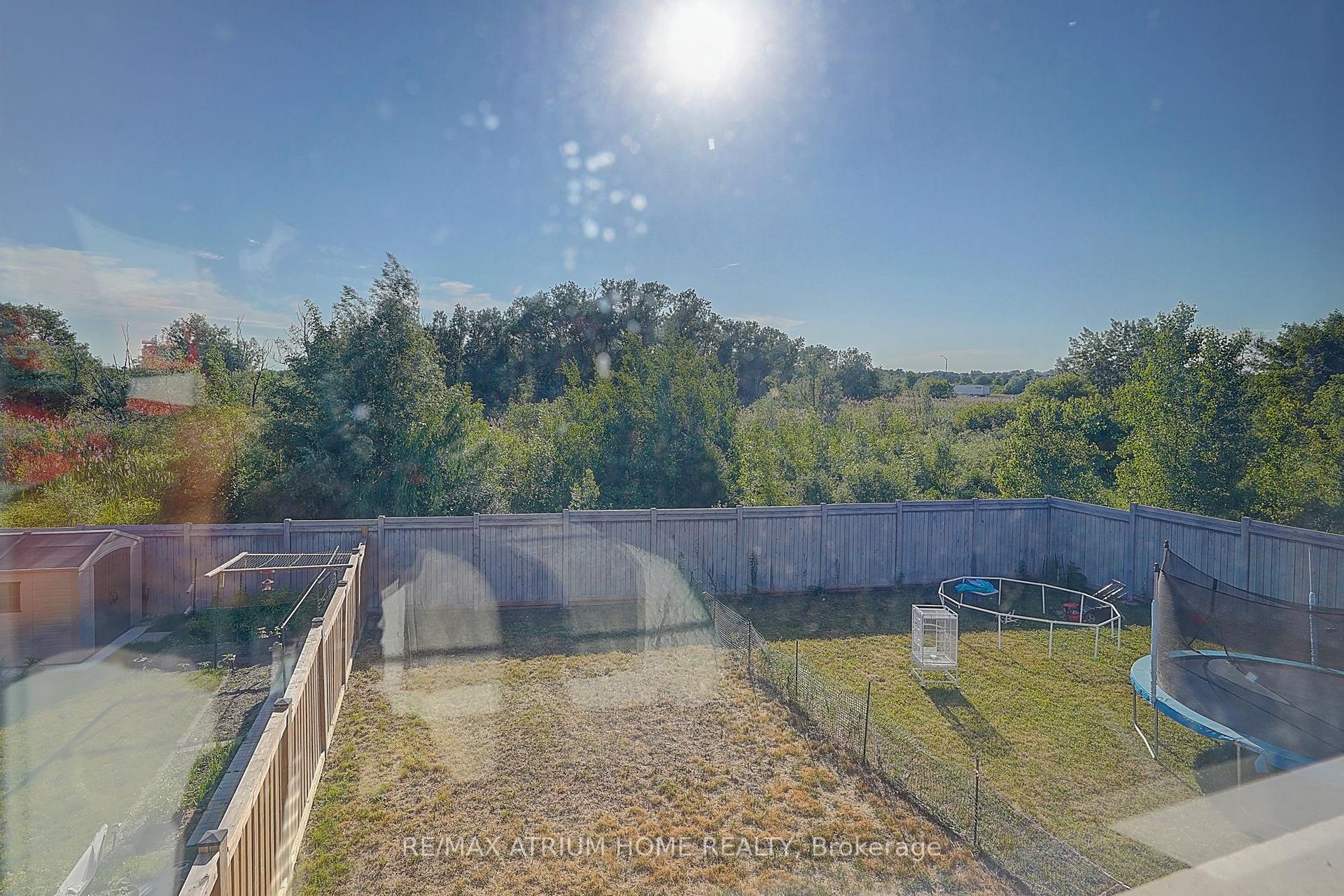 Photo 38 of 26 Decast Crescent, Markham, Box Grove — HOMEH