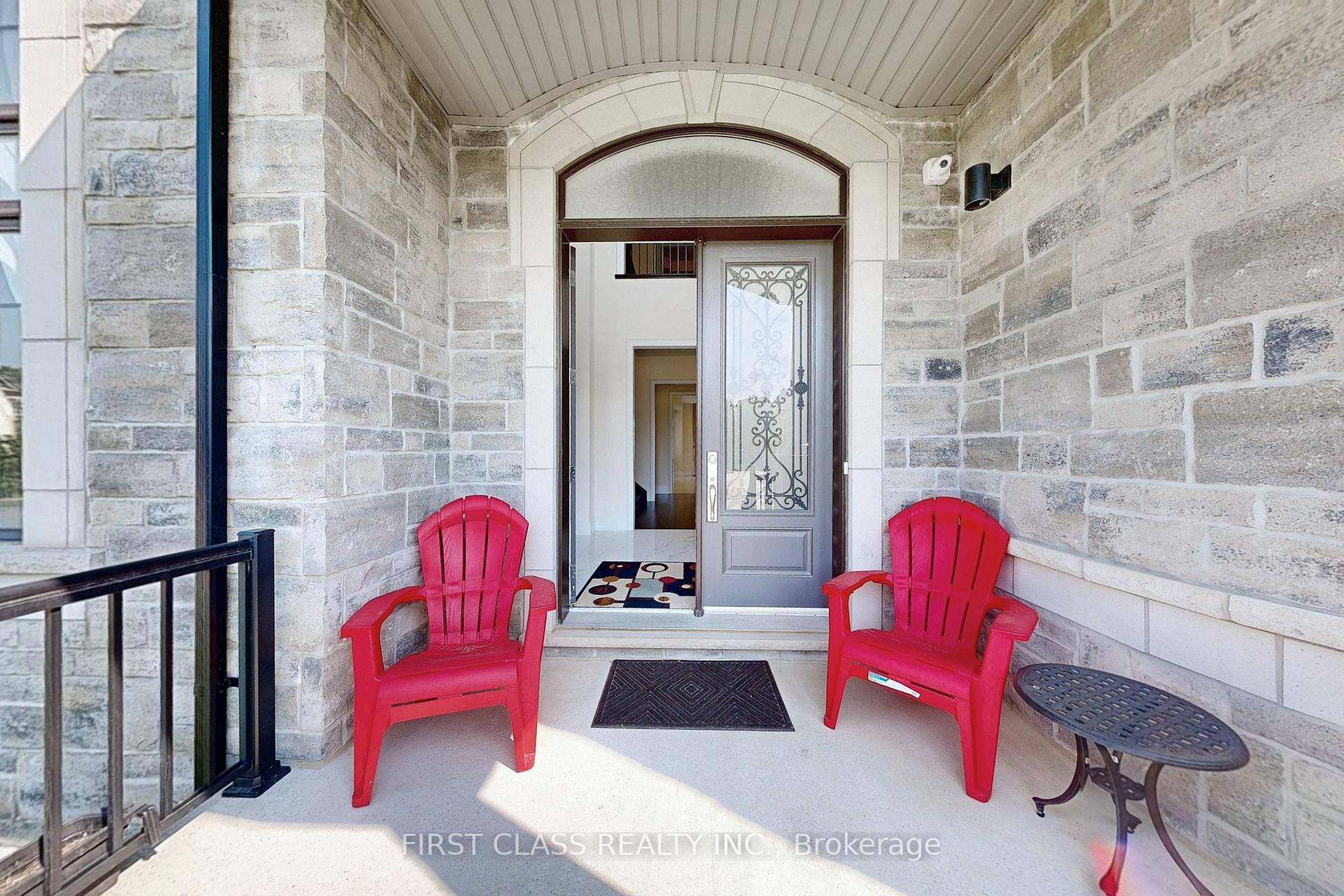 Photo 3 of 140 Elmers Lane, King, King City — HOMEH