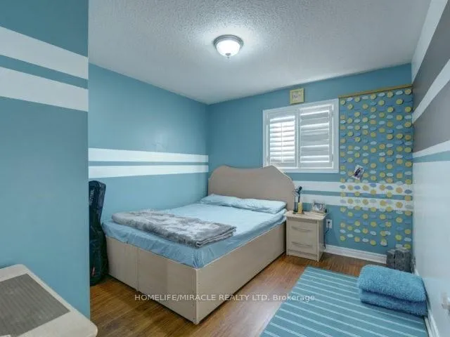 Photo 10 of 16 Deforest Drive, Brampton, Fletcher's Meadow — HOMEH